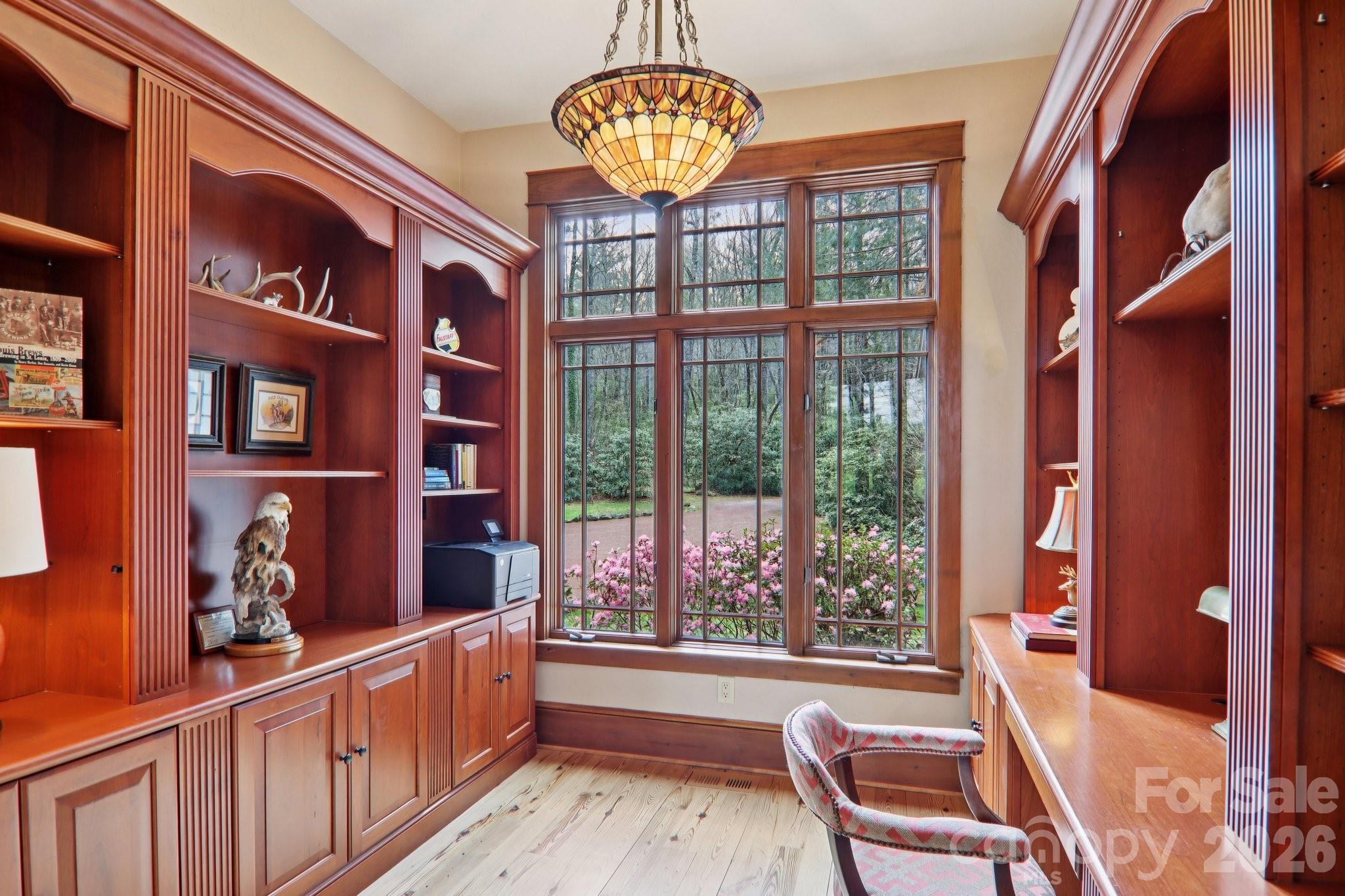 Single Family Residence at 46 Mills Creek Drive, Lake Toxaway, photo 18 of 44
