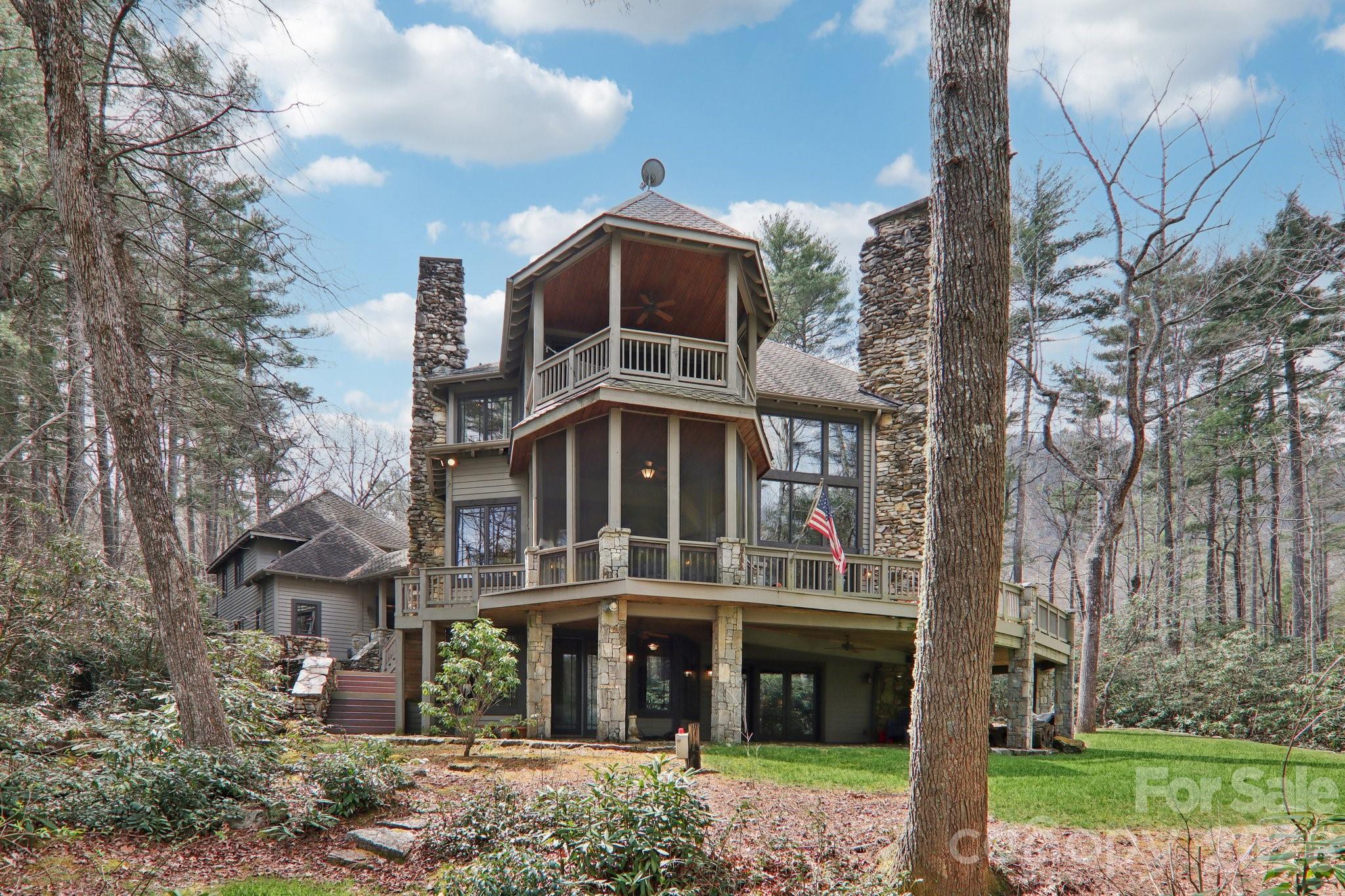 Single Family Residence at 46 Mills Creek Drive, Lake Toxaway, photo 38 of 44