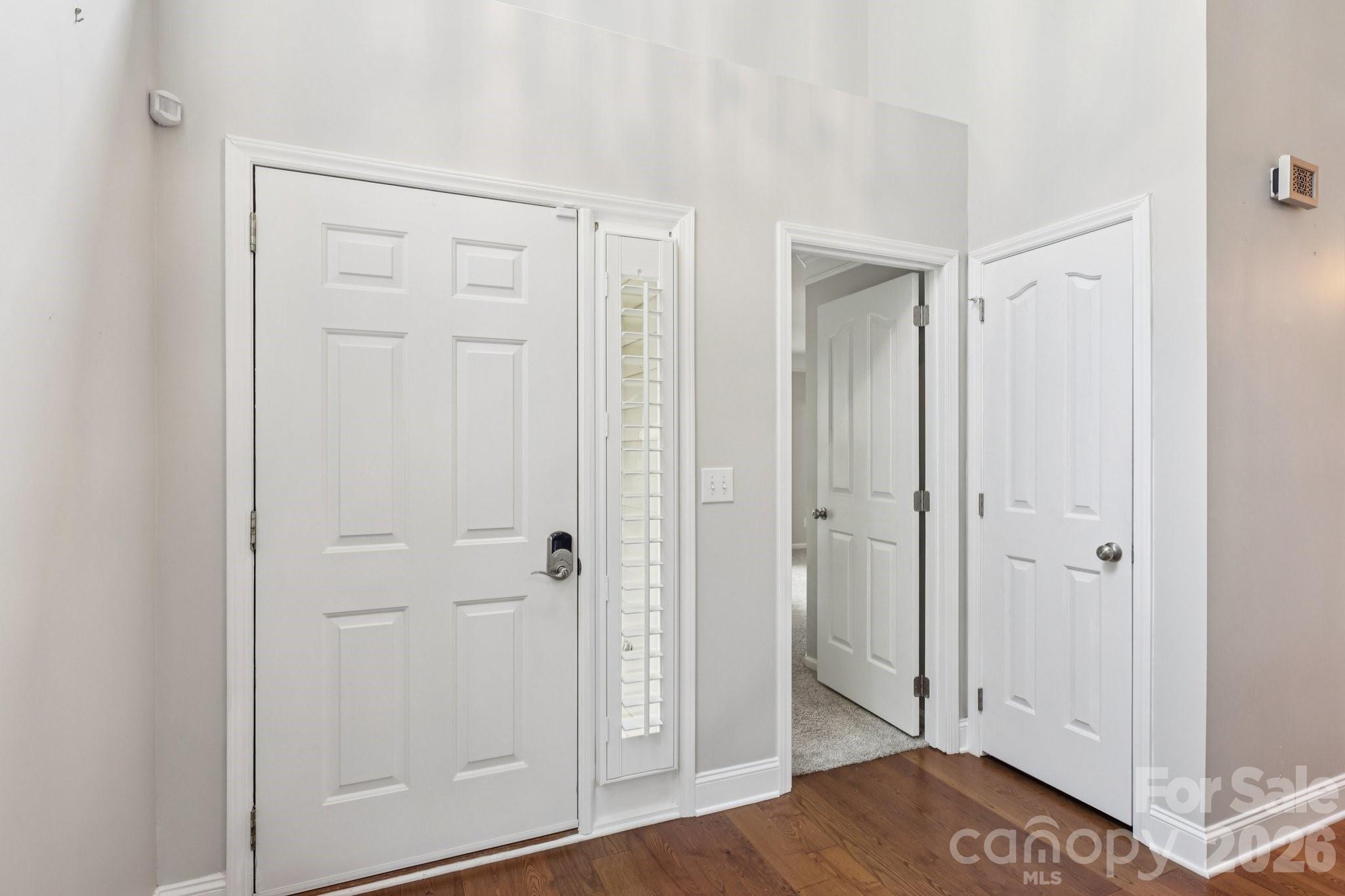 Single Family Residence at 206 Millingport Lane, New London, photo 7 of 46