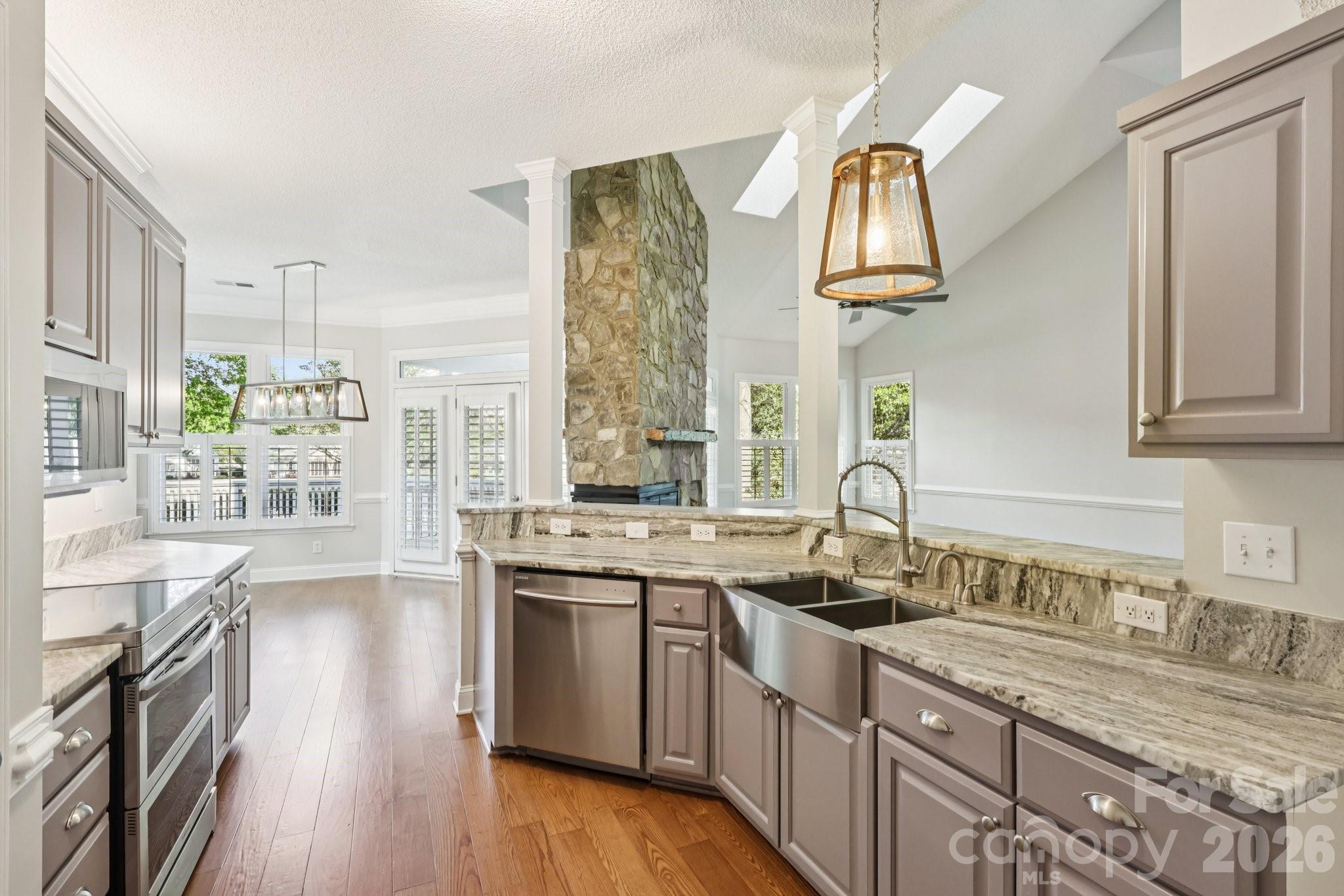 Single Family Residence at 206 Millingport Lane, New London, photo 19 of 46