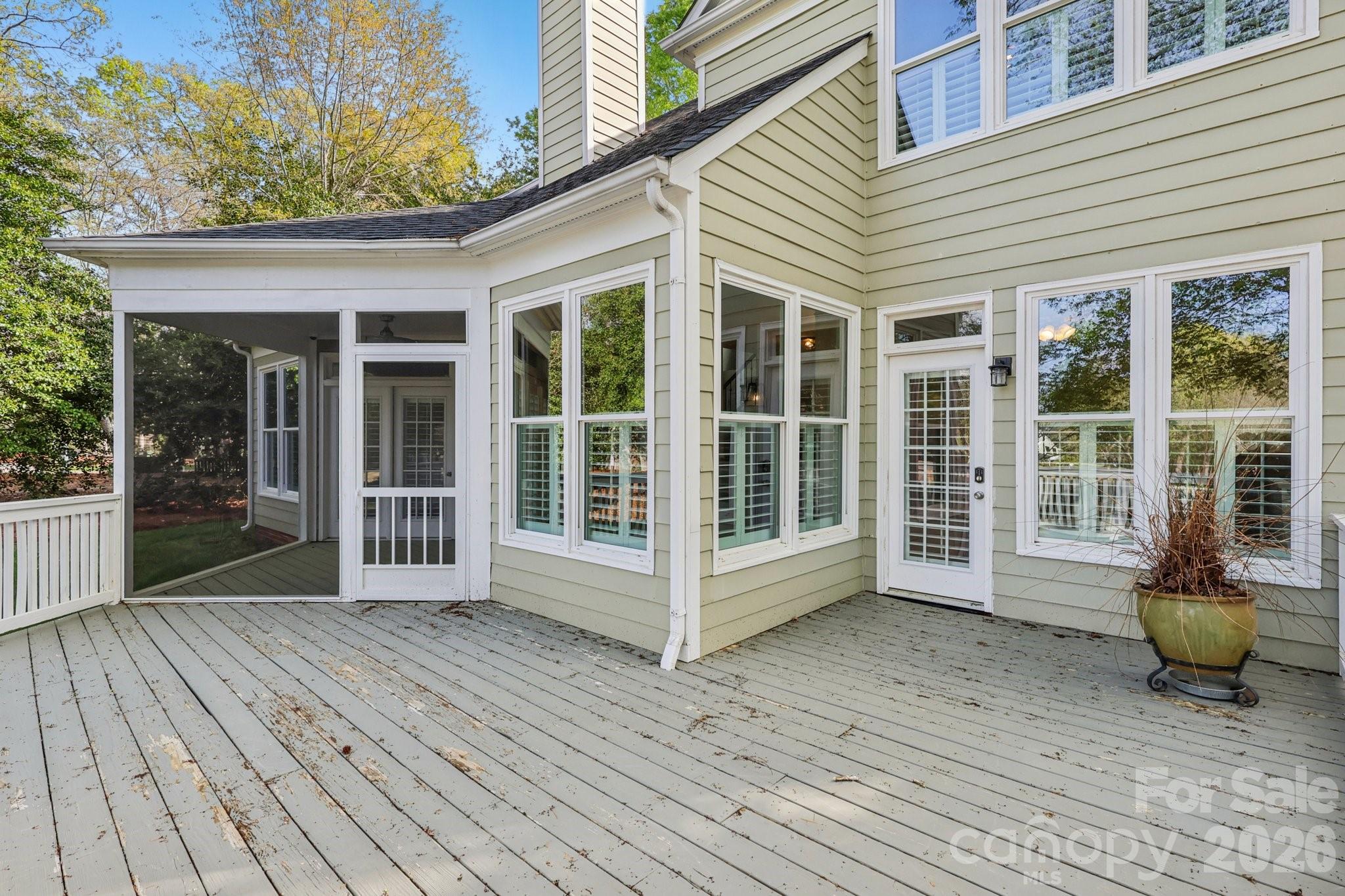 Single Family Residence at 206 Millingport Lane, New London, photo 43 of 46