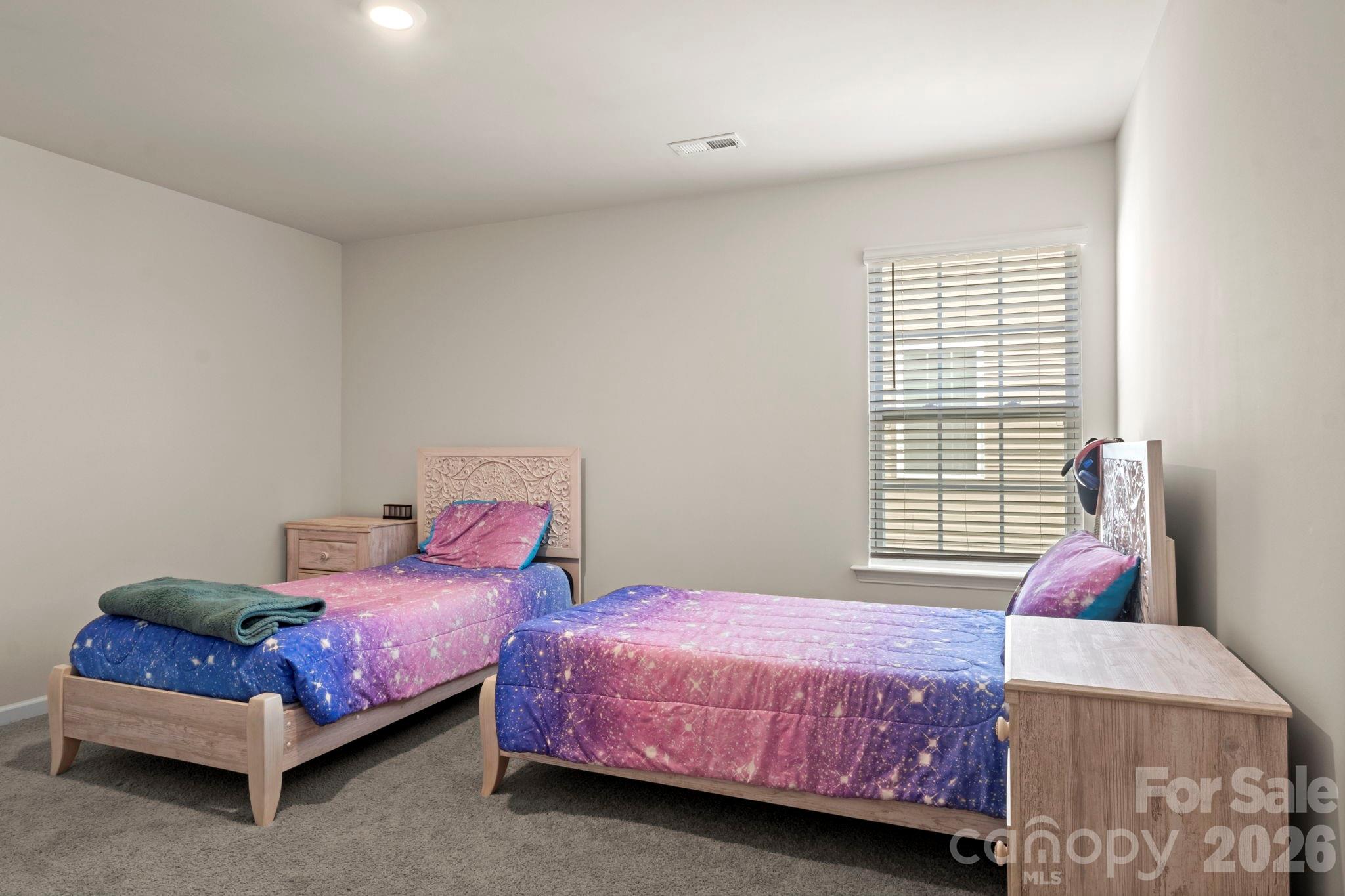 Single Family Residence at 1331 Mifflin Lane, Dallas, photo 26 of 34