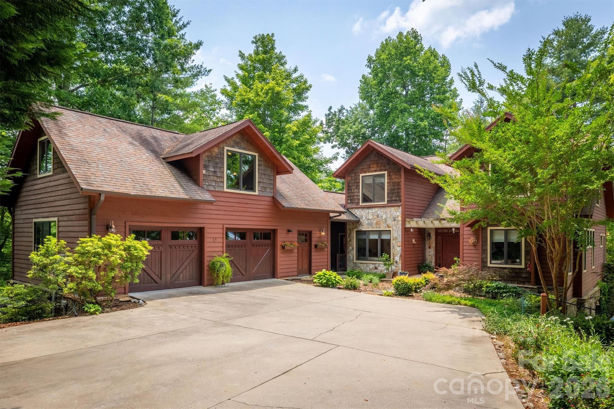 Single Family Residence at 5162 Beech Bluff Drive, Morganton, photo 39 of 46