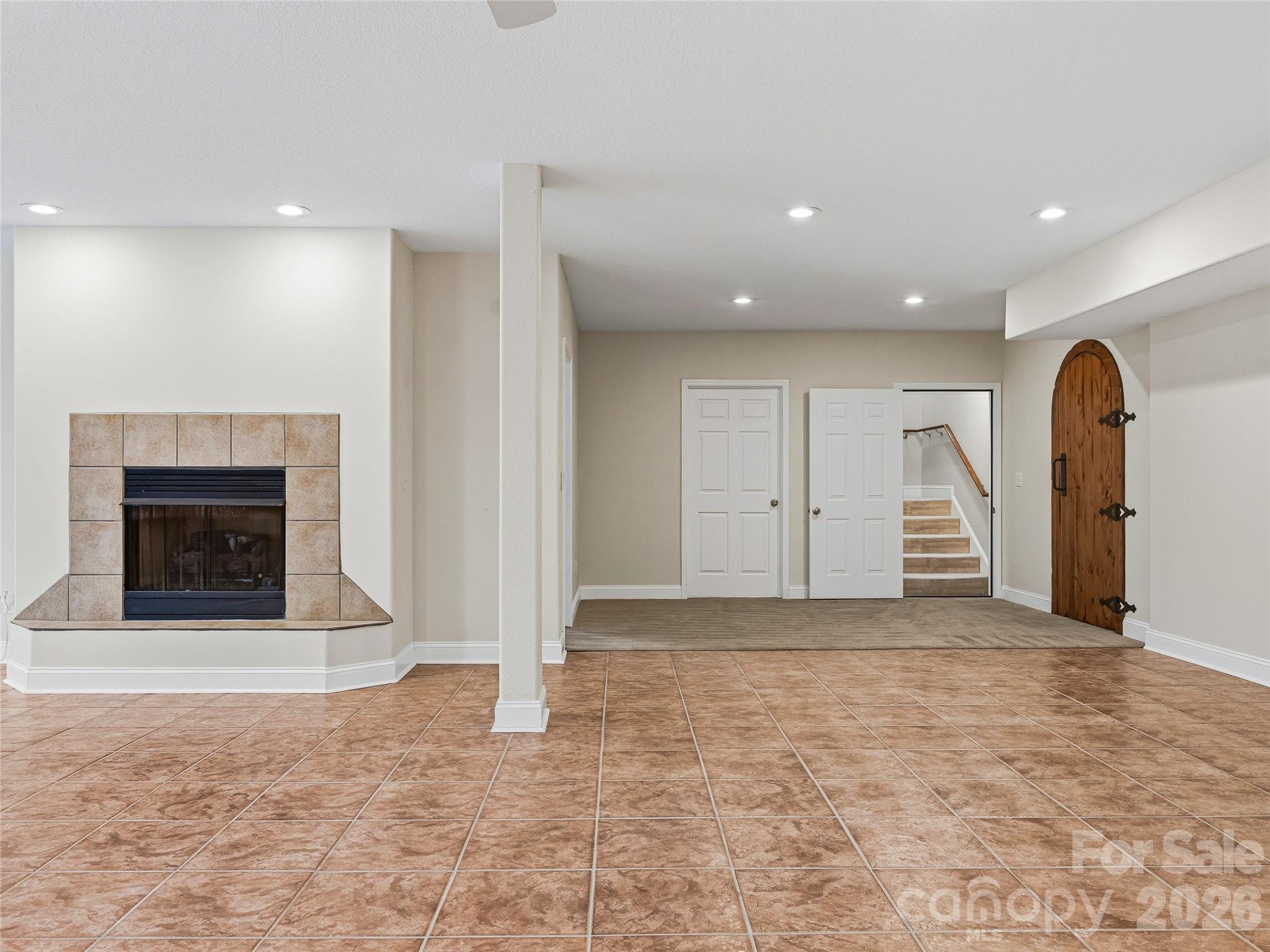 Walkout Basement w/ Wine Cellar - 196 Blackbird Lane, Tryon