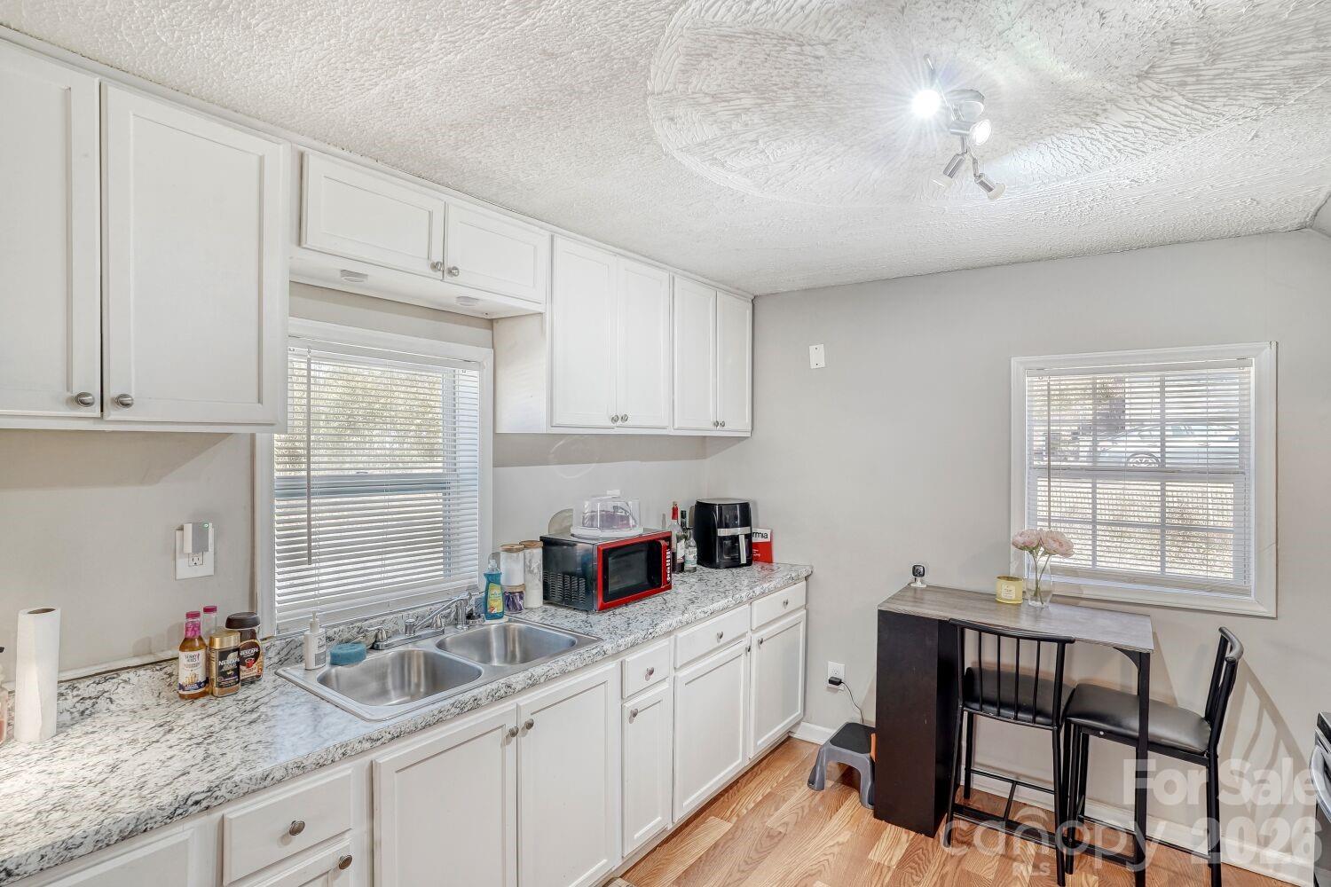 Single Family Residence at 409 W Norment Avenue, Gastonia, photo 2 of 11