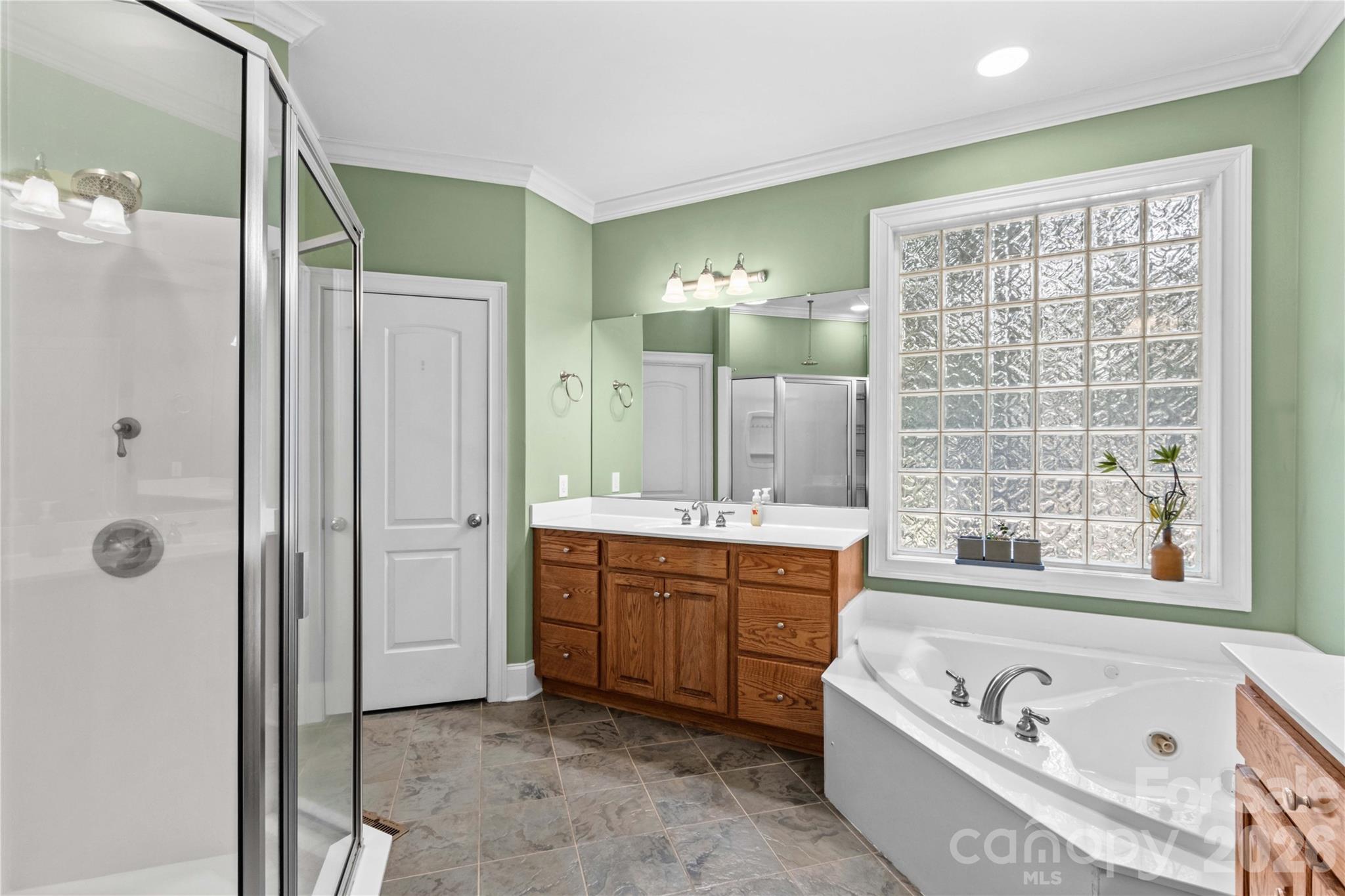 Single Family Residence at 158 Winding Brook Way, Statesville, photo 20 of 48