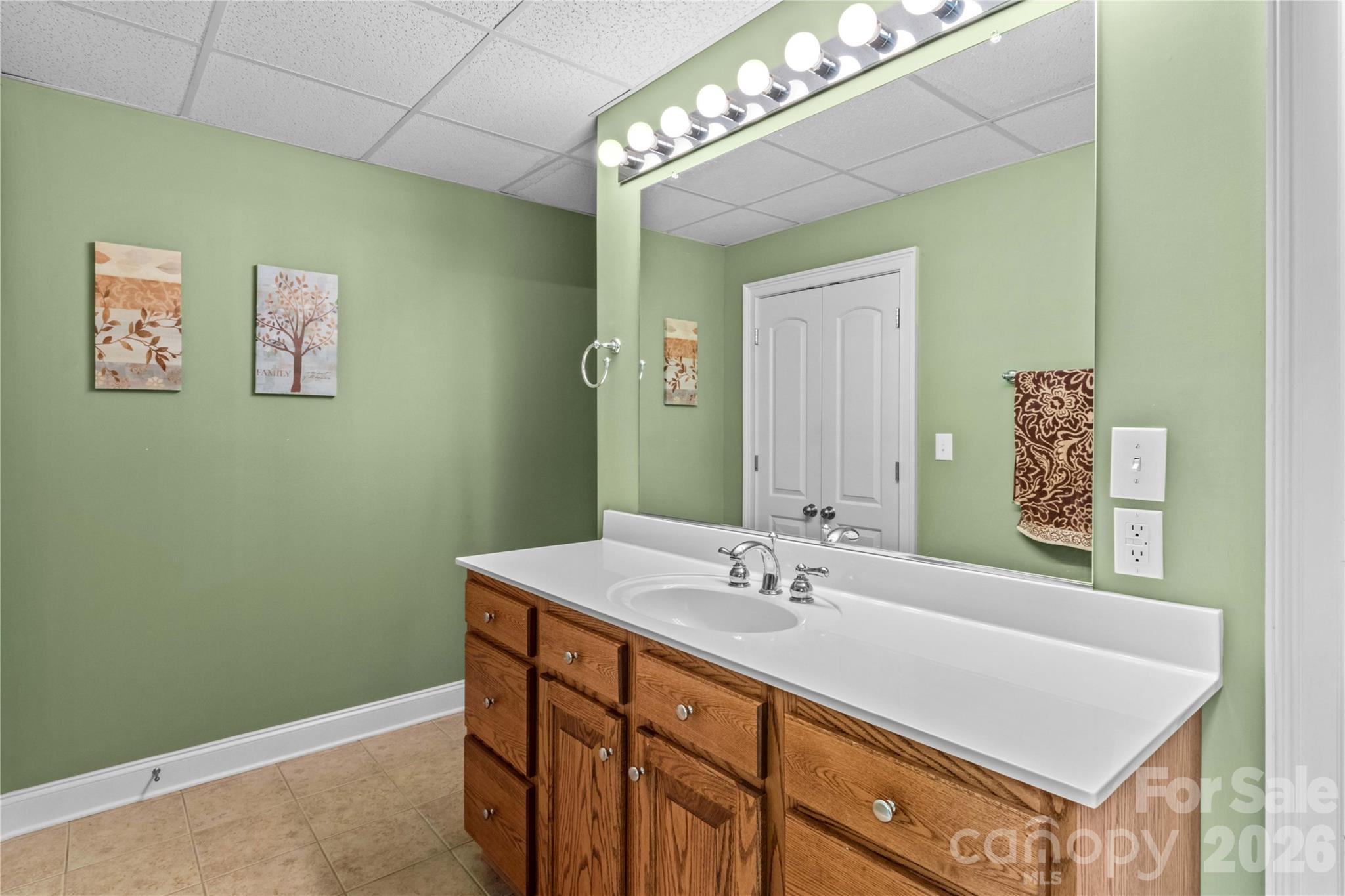 Single Family Residence at 158 Winding Brook Way, Statesville, photo 35 of 48