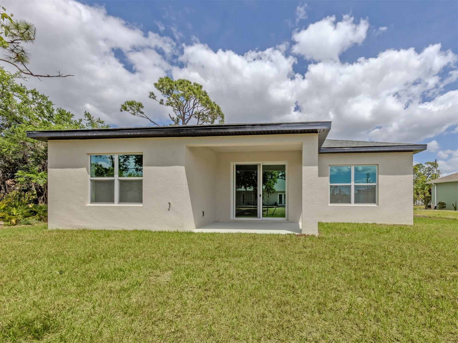 Single Family Residence at 1047 COMFORT LN, NORTH PORT, photo 3 of 70