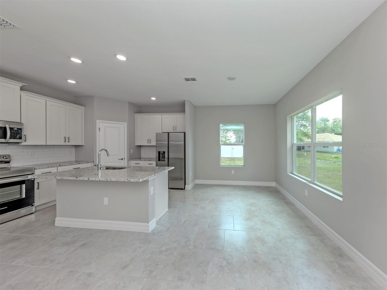 Single Family Residence at 1047 COMFORT LN, NORTH PORT, photo 10 of 70