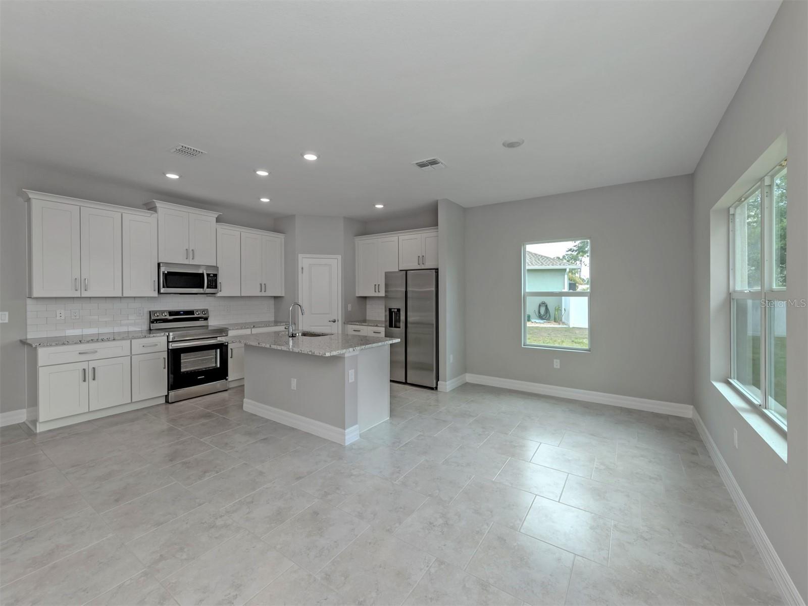 Single Family Residence at 1047 COMFORT LN, NORTH PORT, photo 16 of 70