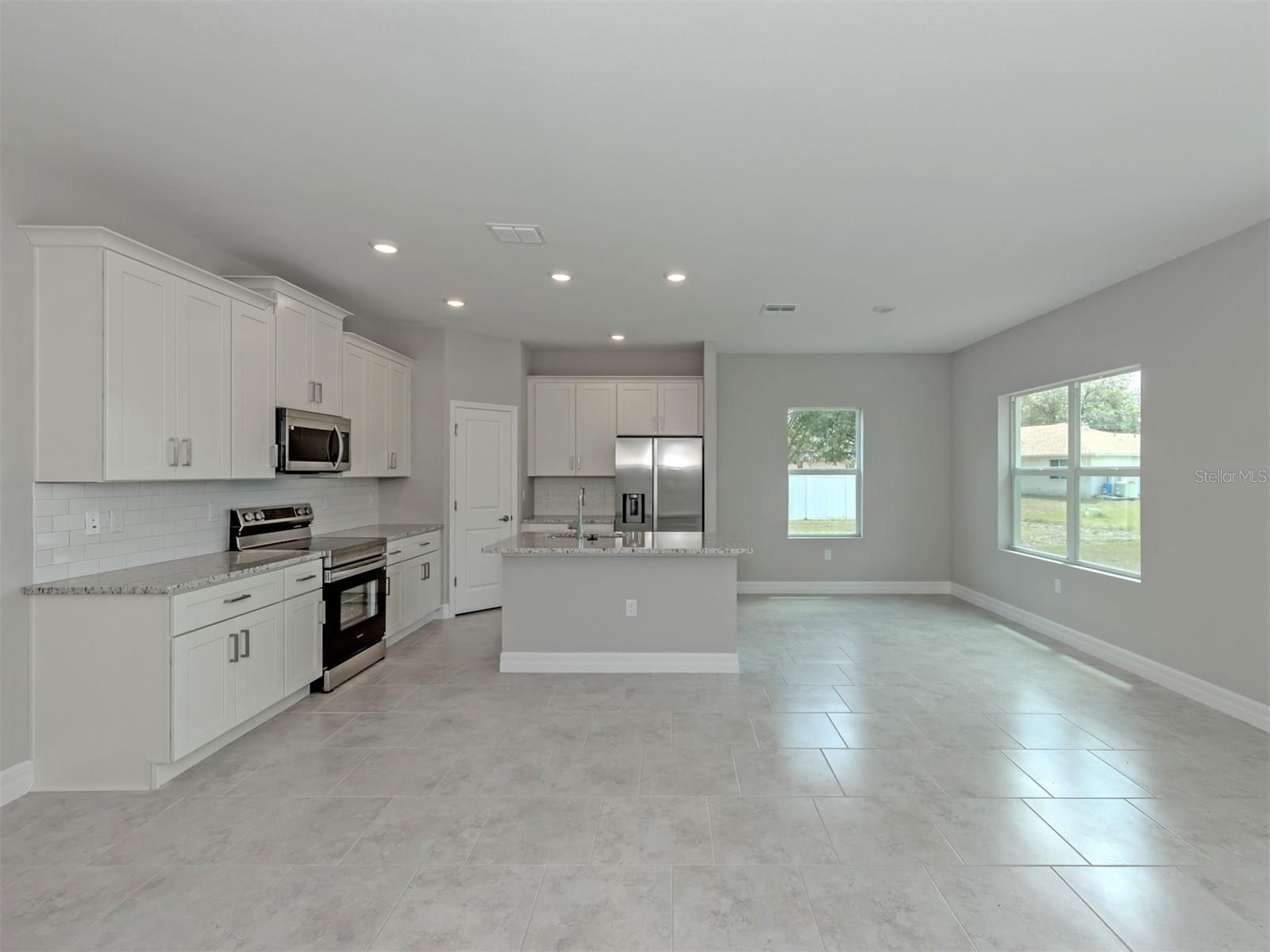 Single Family Residence at 1047 COMFORT LN, NORTH PORT, photo 31 of 70