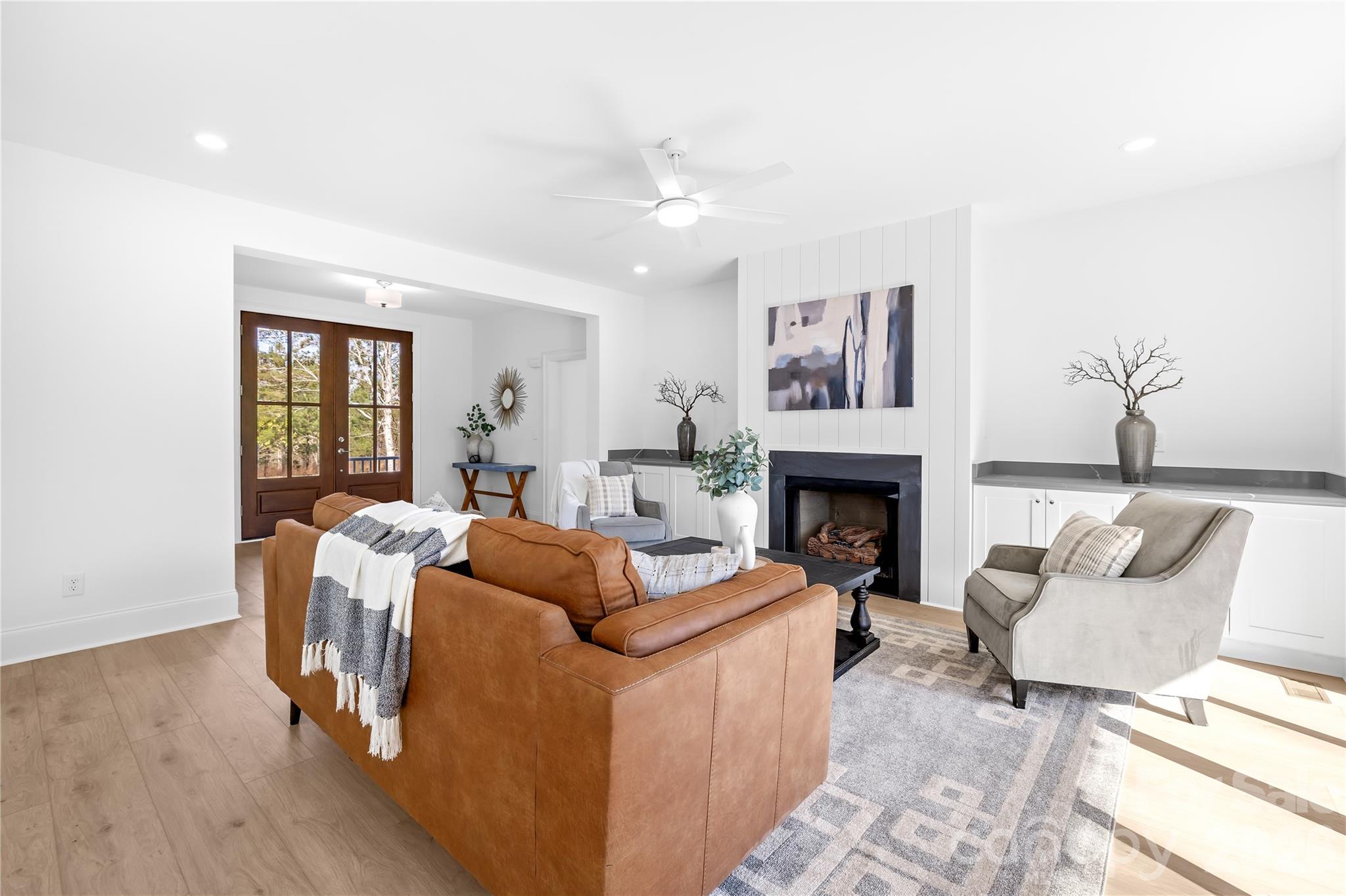 Single Family Residence at 120 Starboard Lane, Statesville, photo 5 of 39