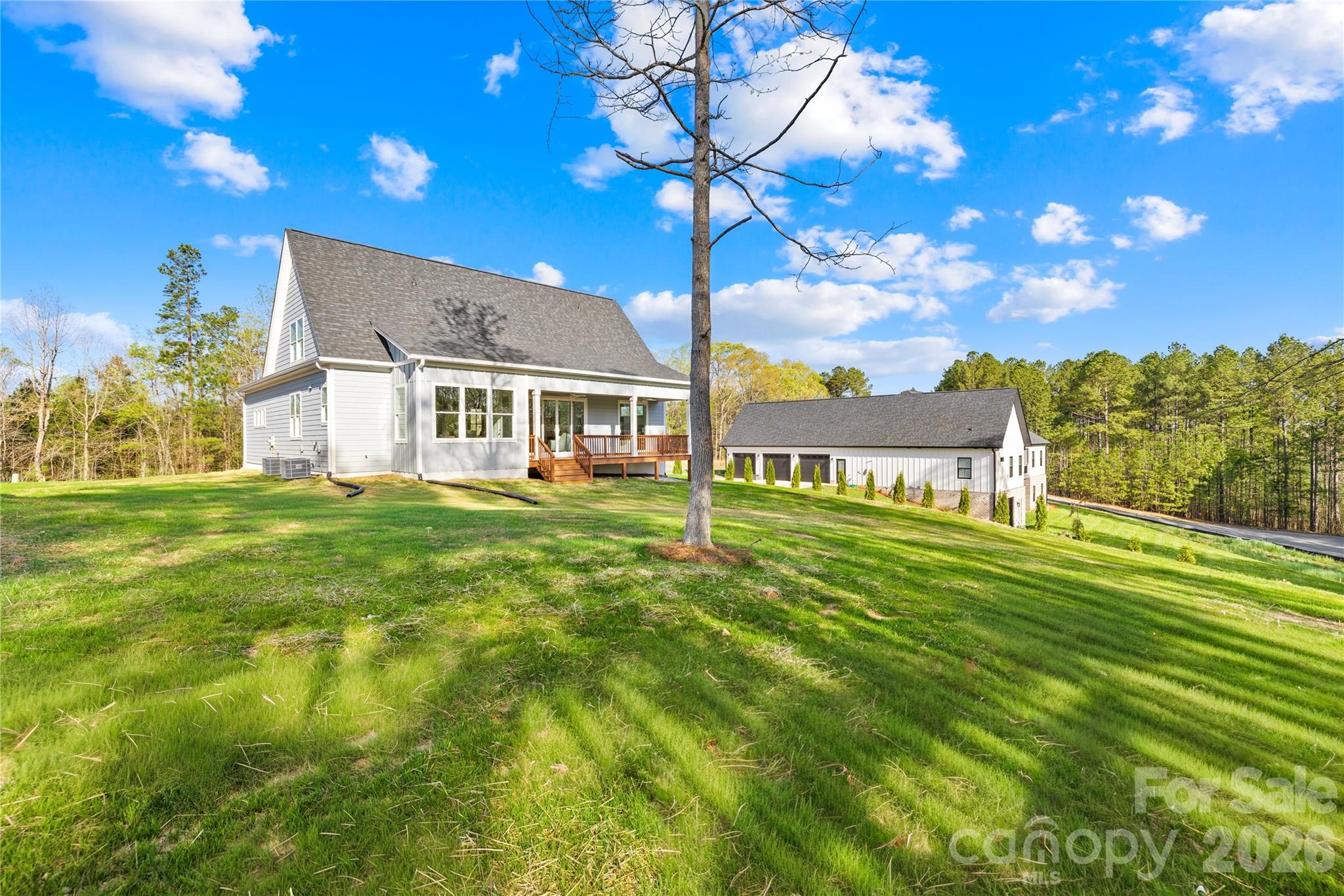 Single Family Residence at 120 Starboard Lane, Statesville, photo 35 of 39