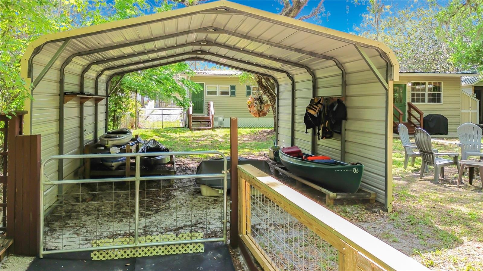 Mobile Home at 4129 E RIVERSIDE DR, DUNNELLON, photo 14 of 66