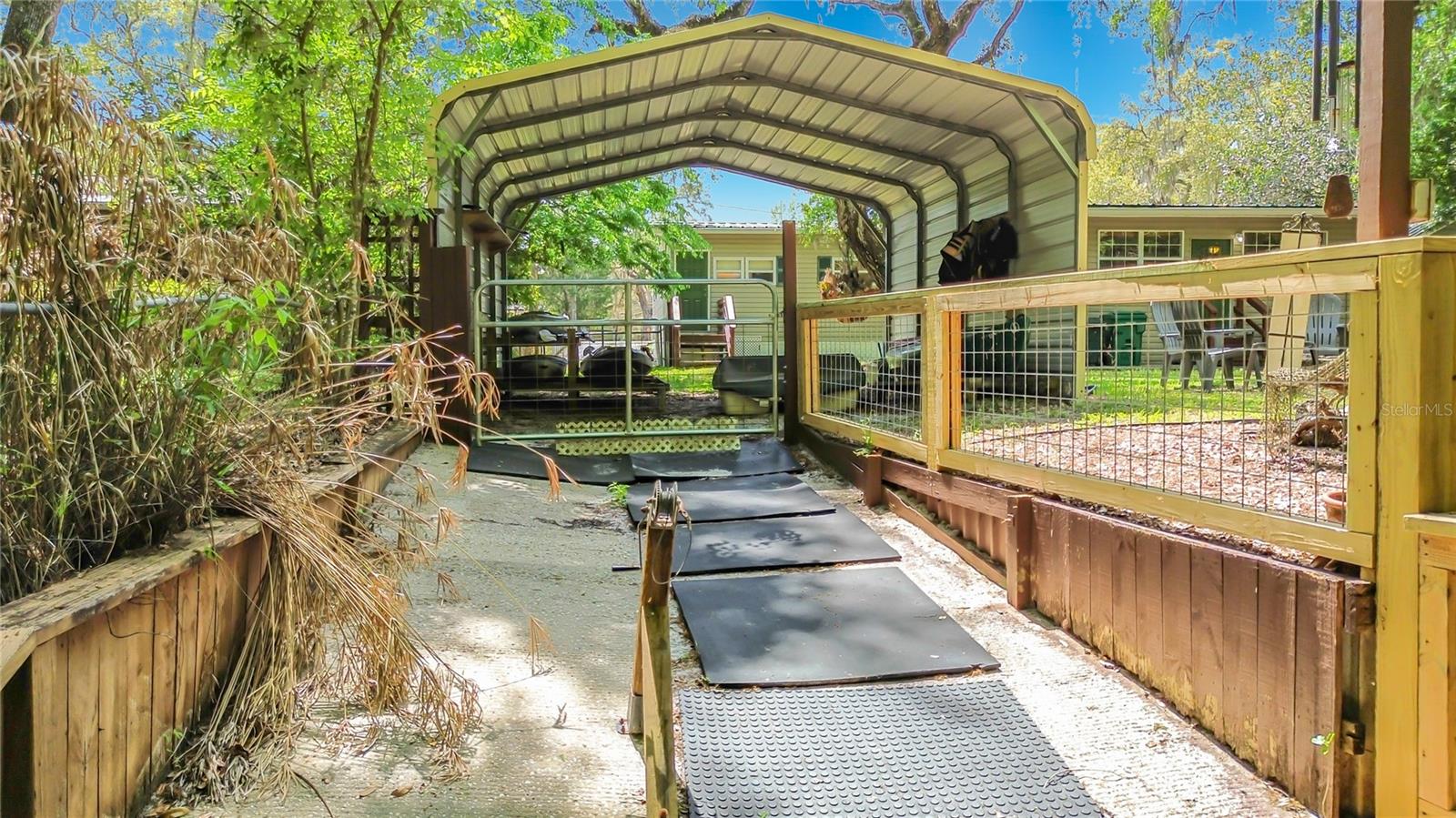 Mobile Home at 4129 E RIVERSIDE DR, DUNNELLON, photo 15 of 66
