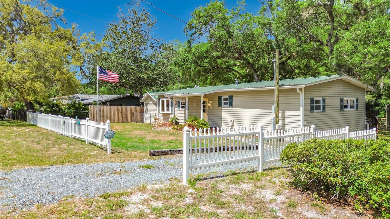 Mobile Home at 4129 E RIVERSIDE DR, DUNNELLON, photo 53 of 66