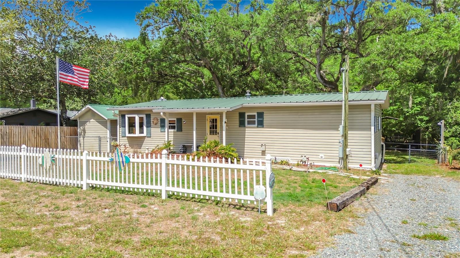 Mobile Home at 4129 E RIVERSIDE DR, DUNNELLON, photo 54 of 66