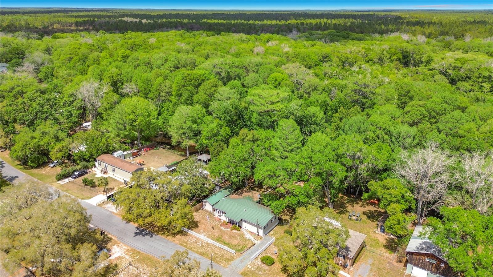 Mobile Home at 4129 E RIVERSIDE DR, DUNNELLON, photo 55 of 66