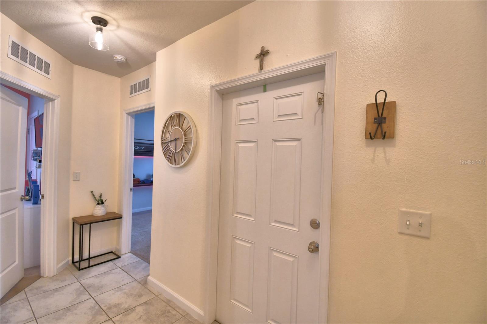 Single Family Residence at 542 EAGLE LANDING BOULEVARD, WINTER HAVEN, photo 6 of 59