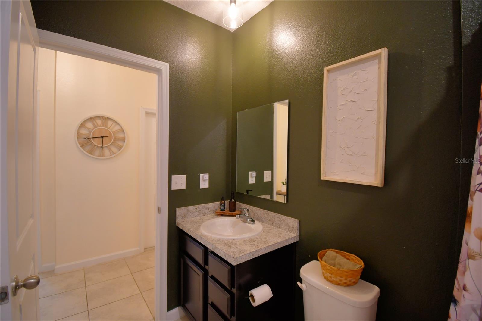 Single Family Residence at 542 EAGLE LANDING BOULEVARD, WINTER HAVEN, photo 12 of 59