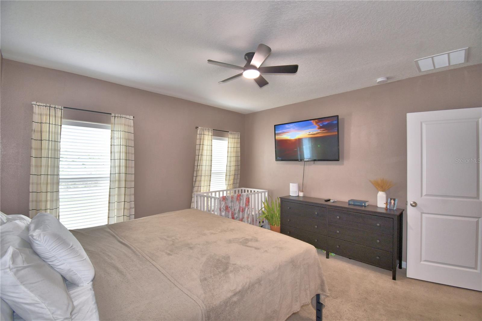Single Family Residence at 542 EAGLE LANDING BOULEVARD, WINTER HAVEN, photo 34 of 59