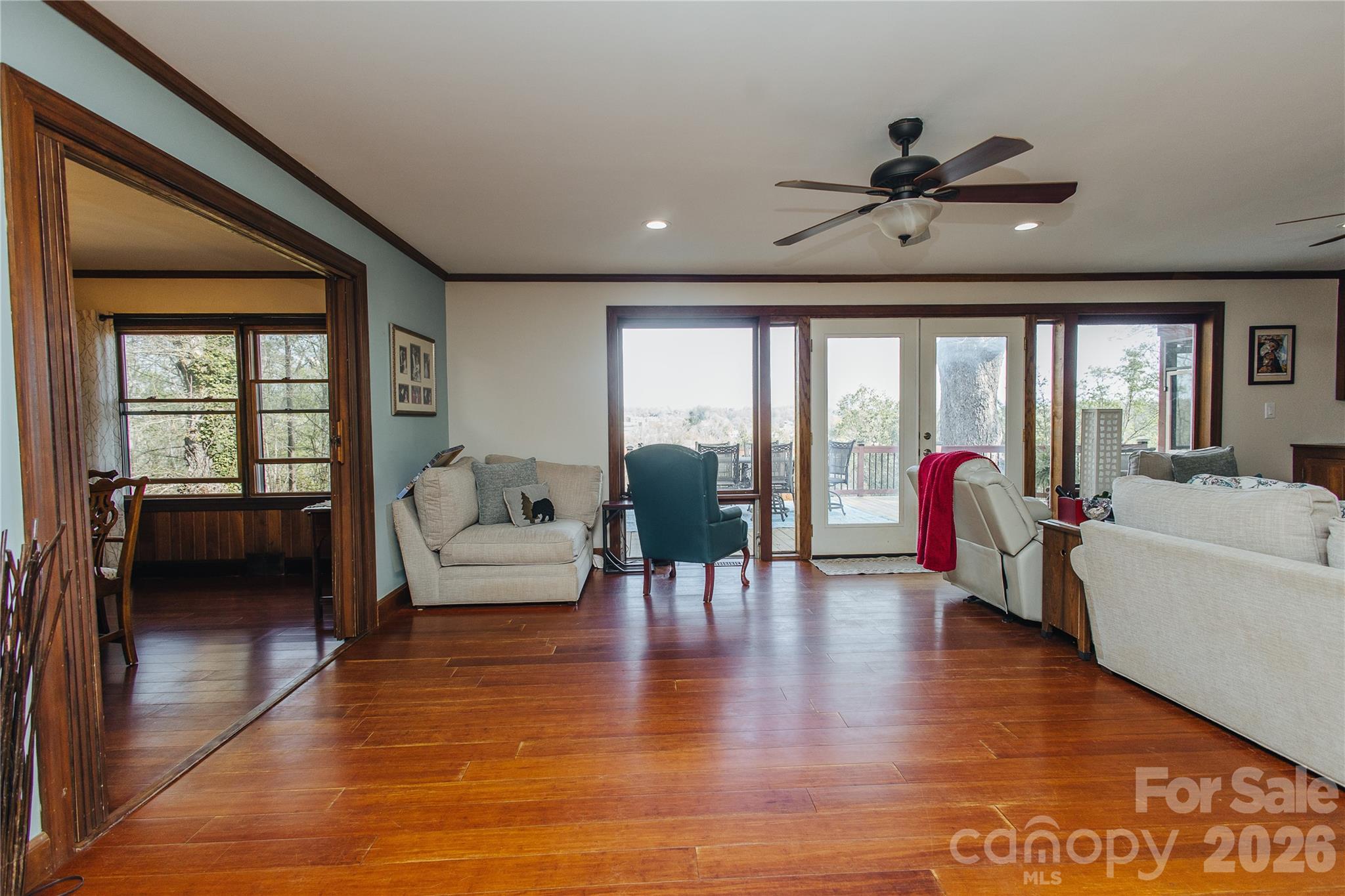 Single Family Residence at 56 E Glenview Street, Marion, photo 15 of 48