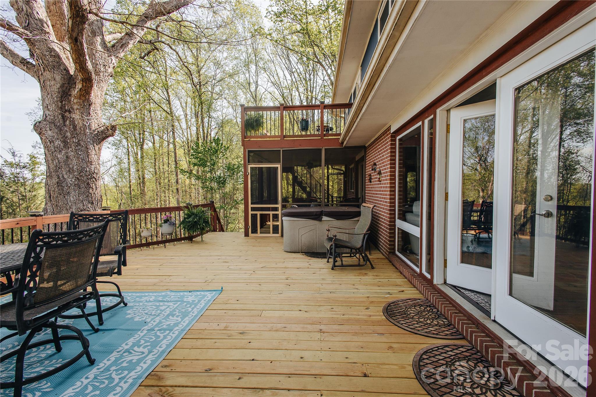 Single Family Residence at 56 E Glenview Street, Marion, photo 20 of 48