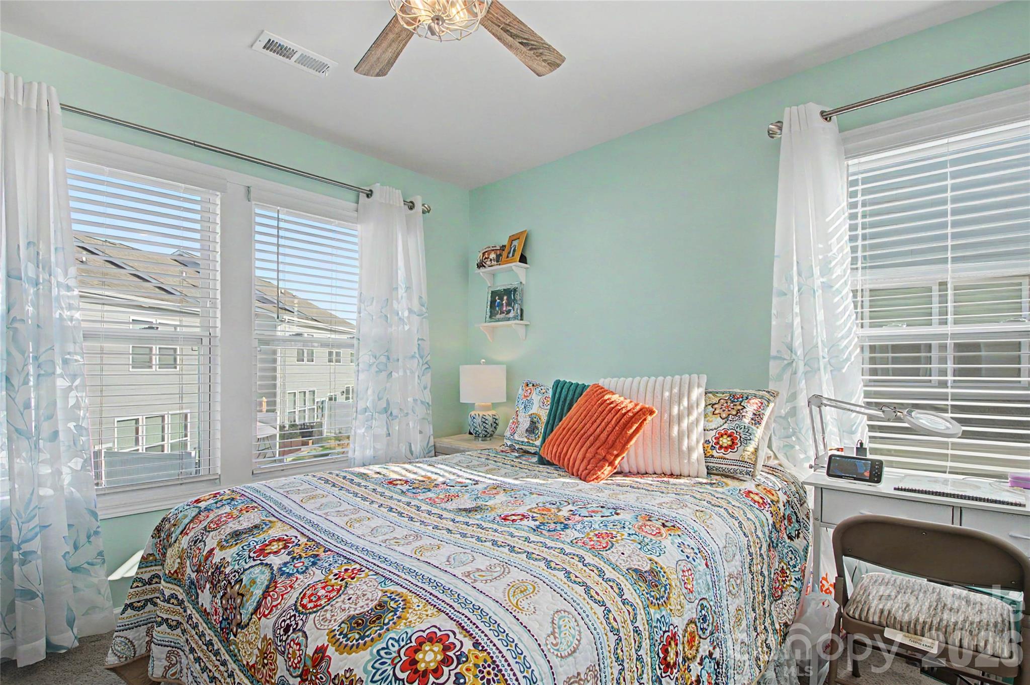 Townhouse at 33 Cedar Hill Road, Hendersonville, photo 34 of 44