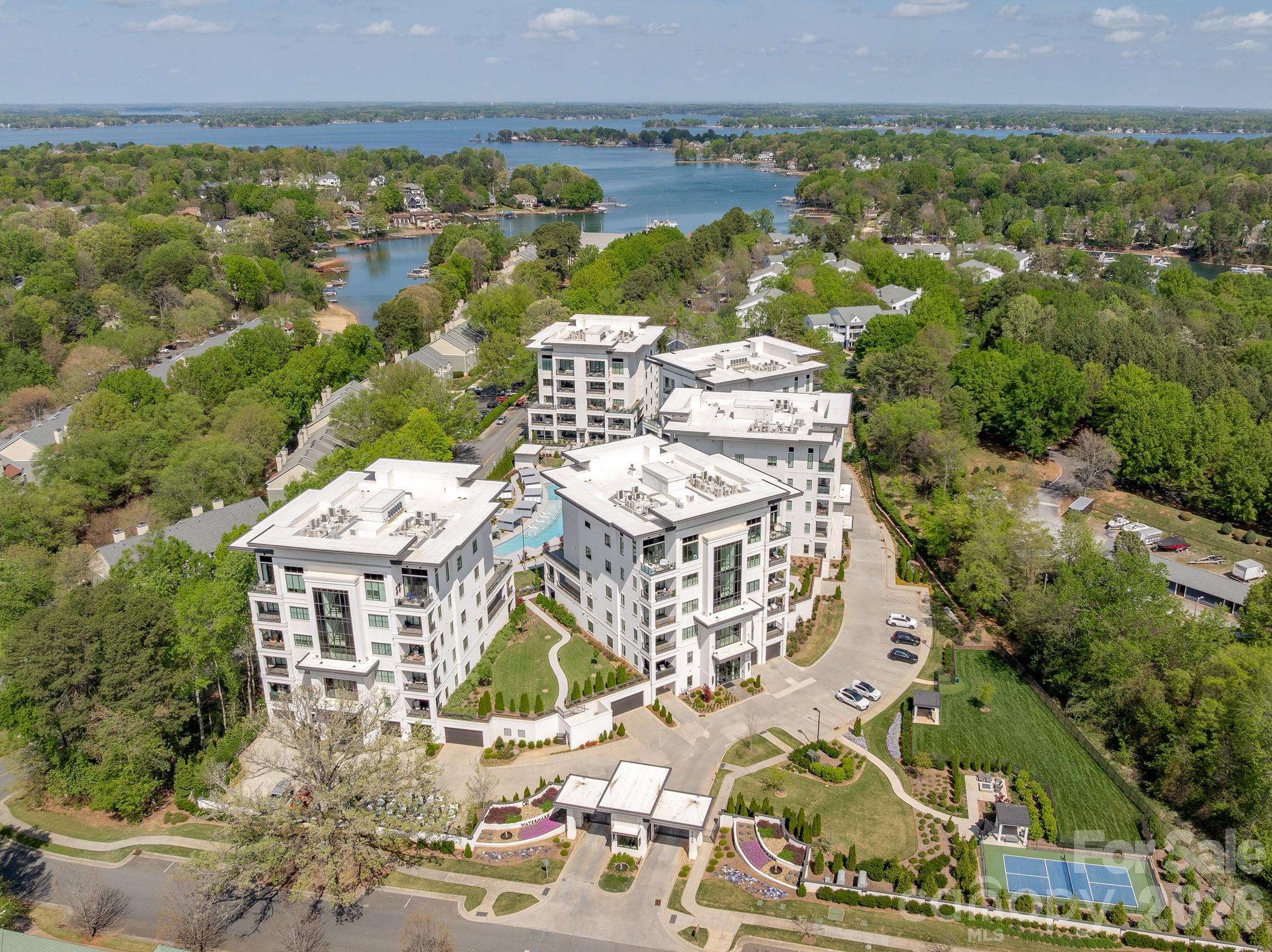 Watermark Lake Norman Luxury Condos - 19329 Watermark Drive, Cornelius