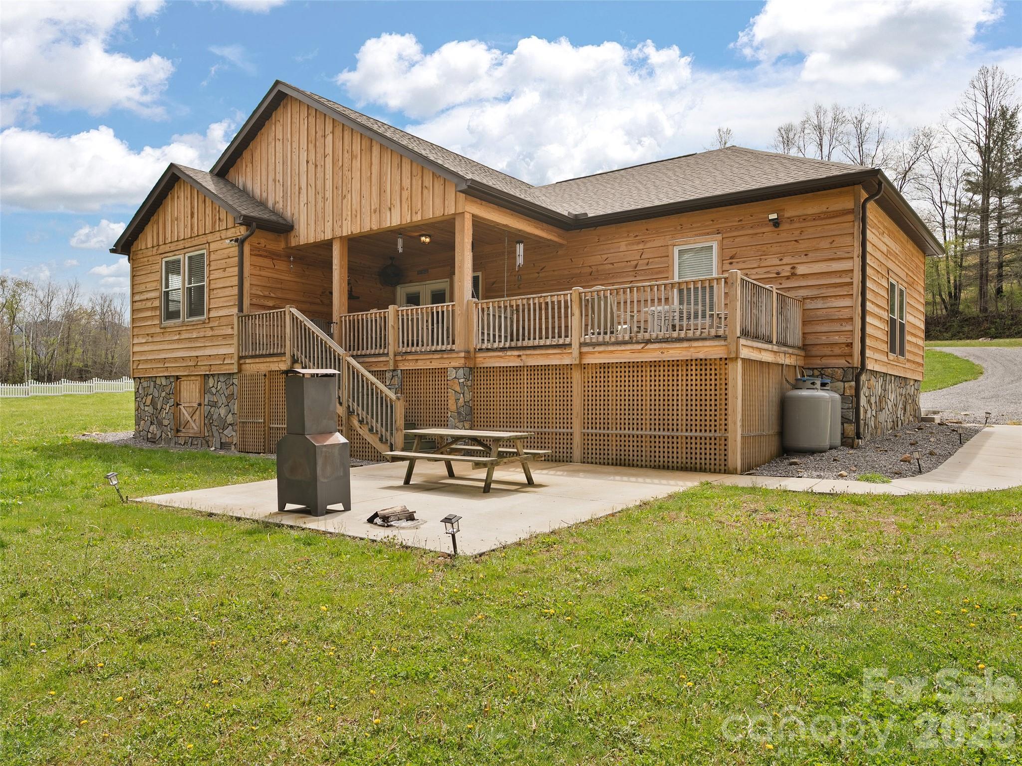 Single Family Residence at 44 Rapid Waters Way, Waynesville, photo 26 of 29