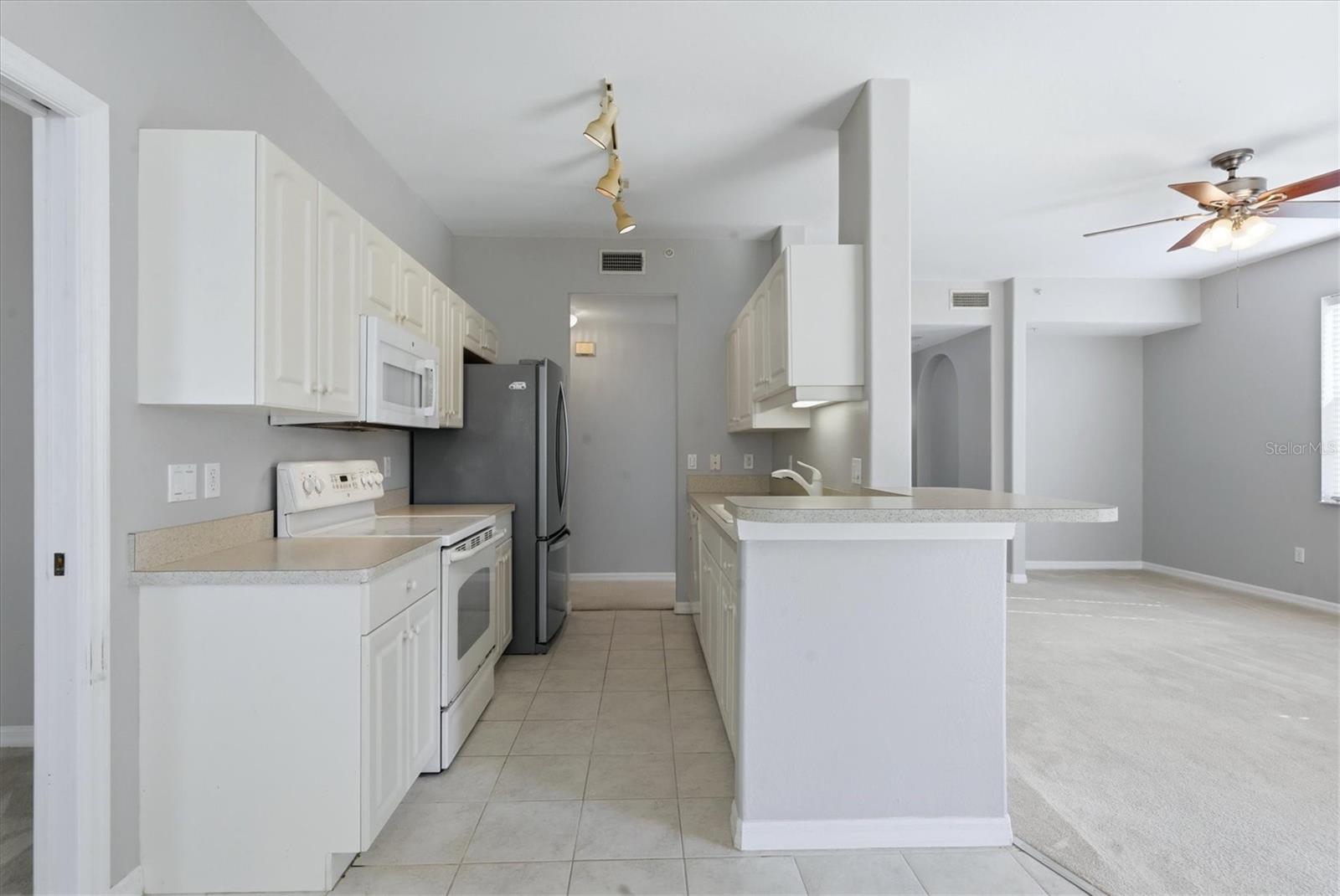 Condominium at 4266 VICENZA DR #A39, VENICE, photo 16 of 53