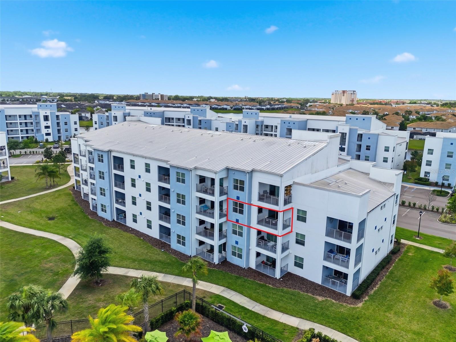 3120 PARADOX CIR #302