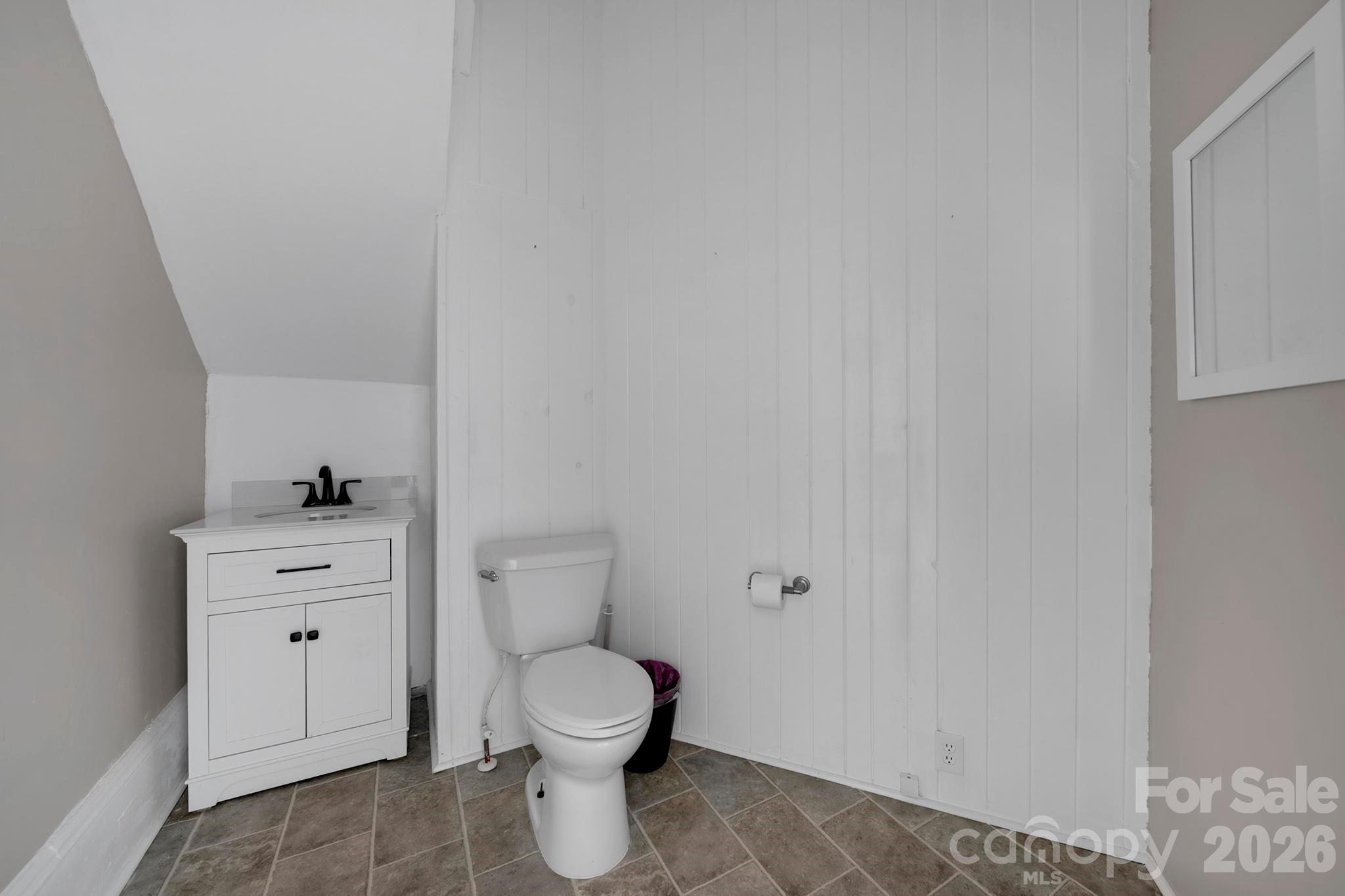 Retail at 101 Gadsden Street, Chester, photo 10 of 19