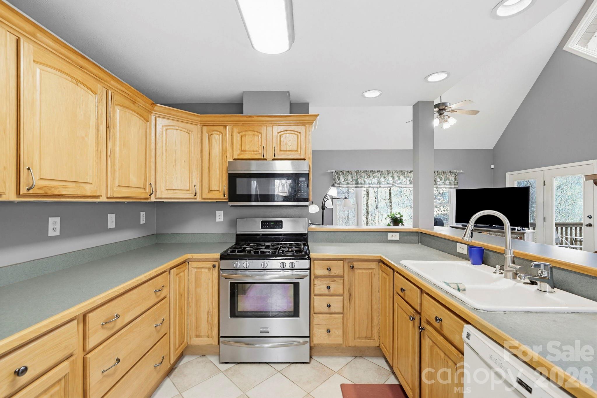 Open kitchen area - 13705 Rosman Highway, Lake Toxaway