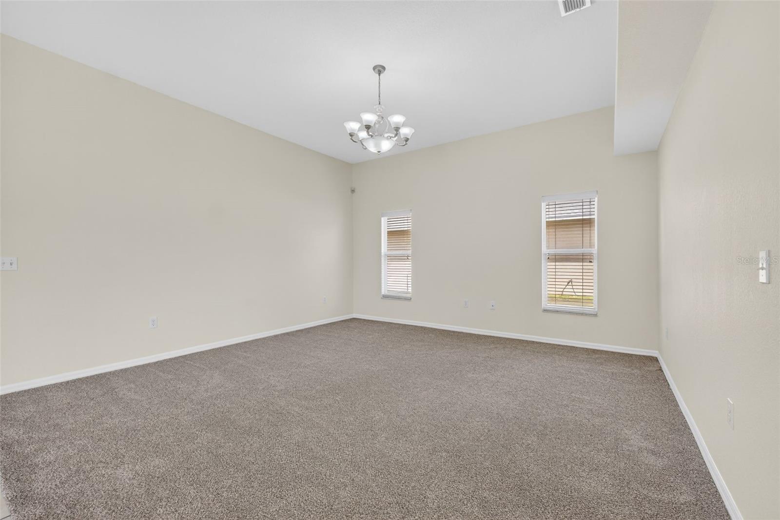 Family room - 131 RUBY LAKE DR, WINTER HAVEN