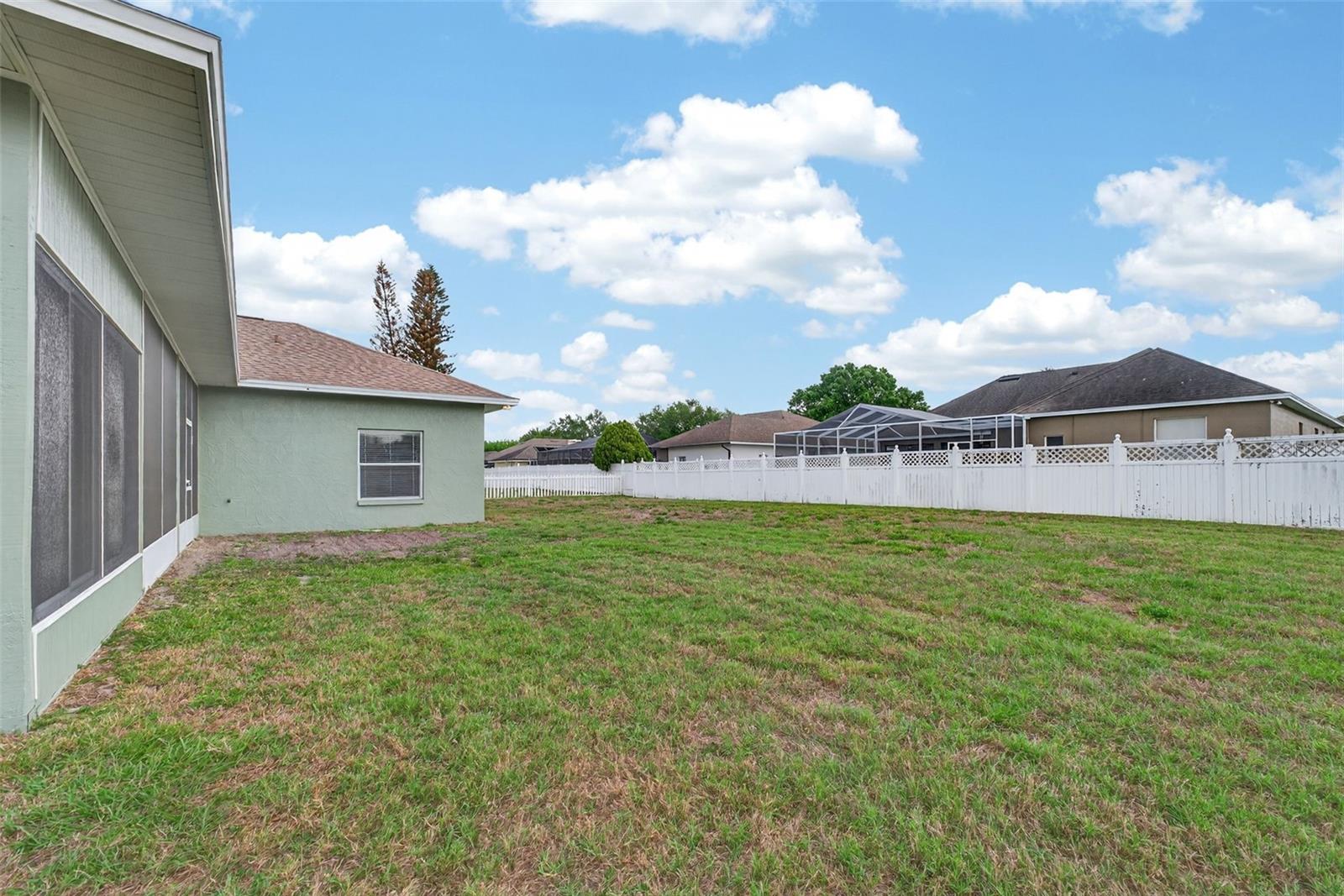Rear yard - 131 RUBY LAKE DR, WINTER HAVEN