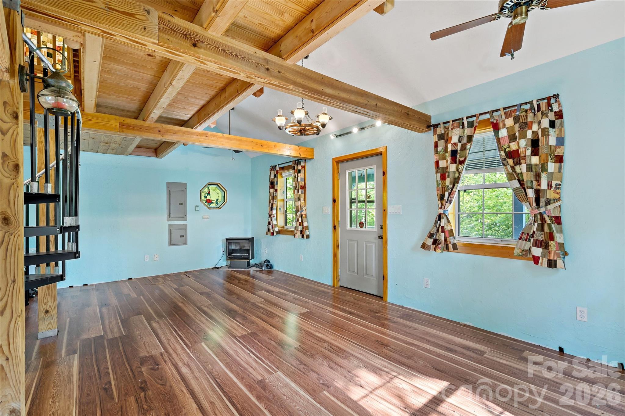 Single Family Residence at 42 Parkway Drive, Marion, photo 9 of 30