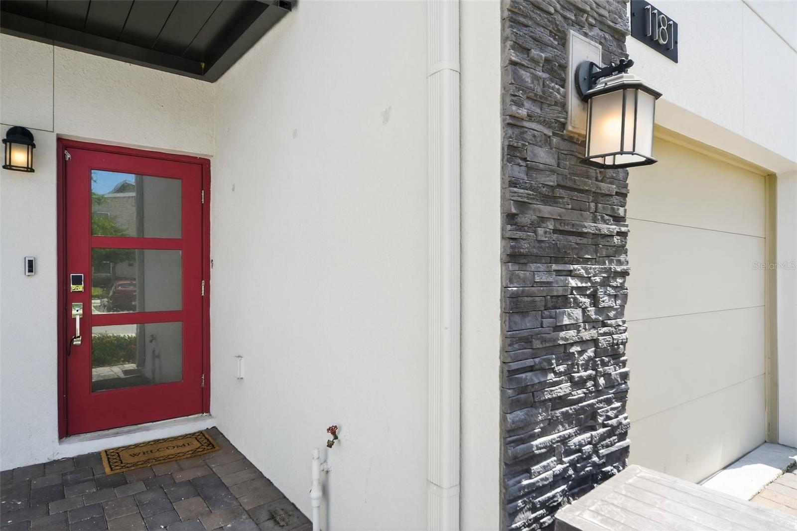 Condominium at 1181 DROP LN #0, DAVENPORT, photo 3 of 39
