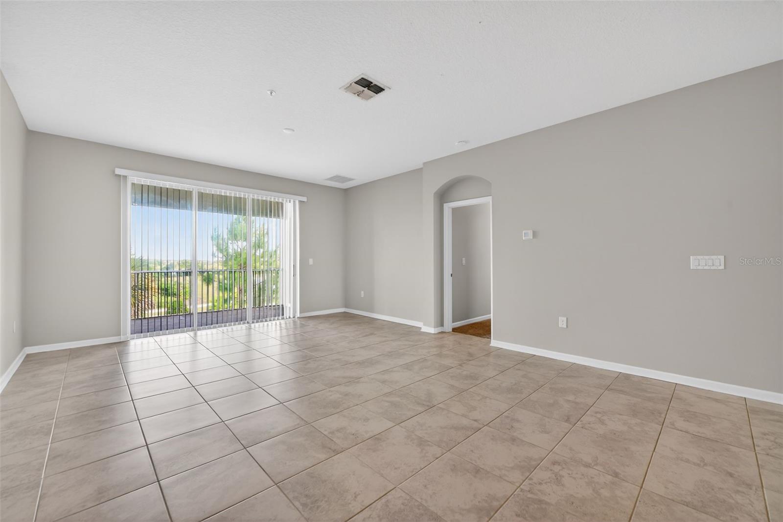 Condominium at 1181 DROP LN #0, DAVENPORT, photo 12 of 39