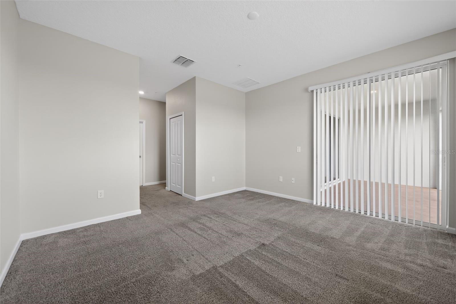Condominium at 1181 DROP LN #0, DAVENPORT, photo 14 of 39