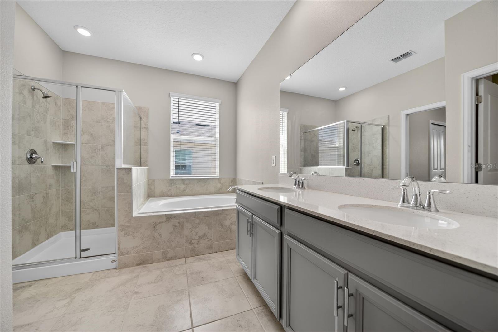 Condominium at 1181 DROP LN #0, DAVENPORT, photo 26 of 39