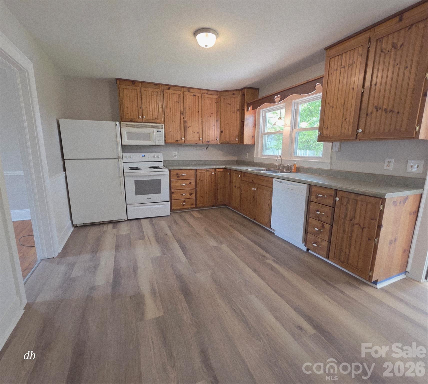 Kitchen - 109 Brookhill Road, Shelby