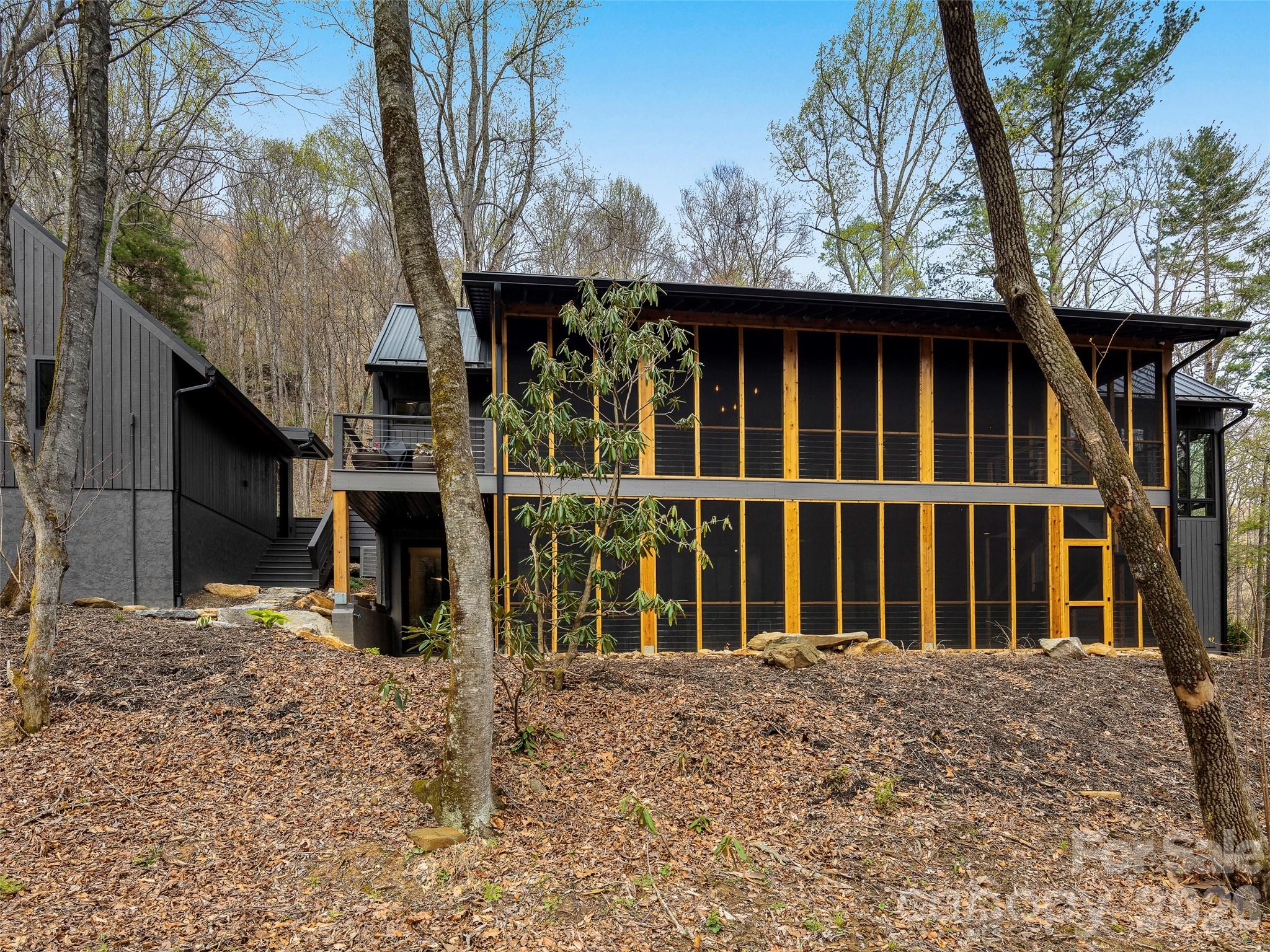 Rear view - 80 Hemlock Circle, Black Mountain