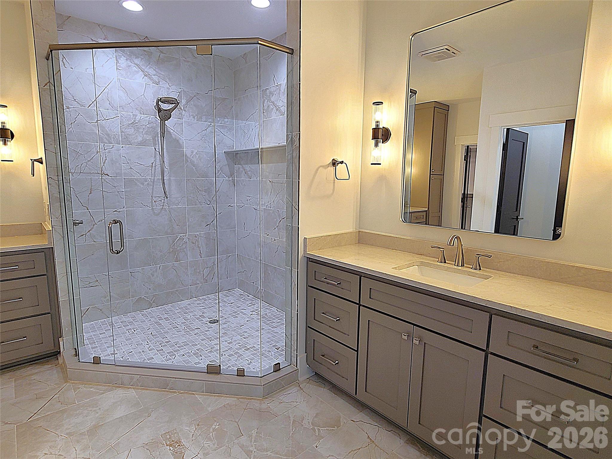 Primary bath - 444 19th Avenue Circle NW, Hickory