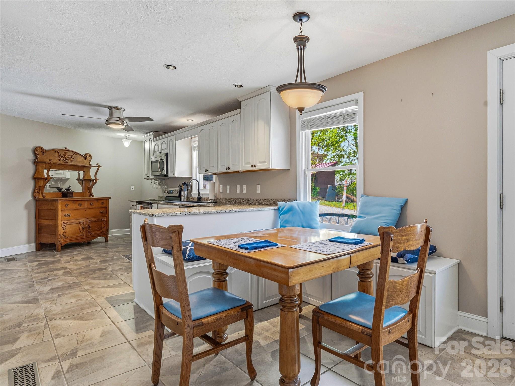 Single Family Residence at 102 Havnaers Point, Lake Lure, photo 10 of 47