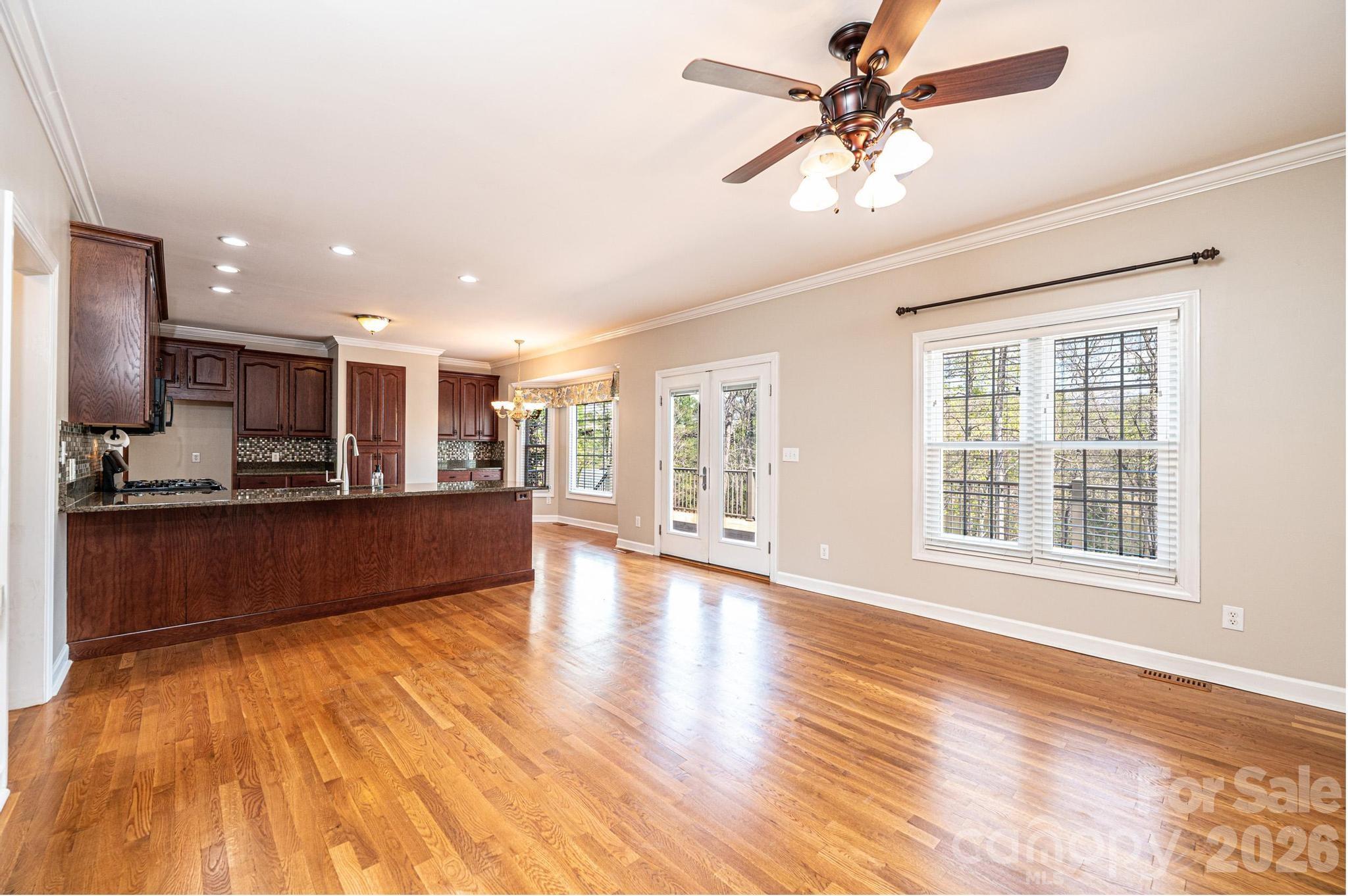 Single Family Residence at 4726 Crystal Falls Avenue, Hickory, photo 19 of 45