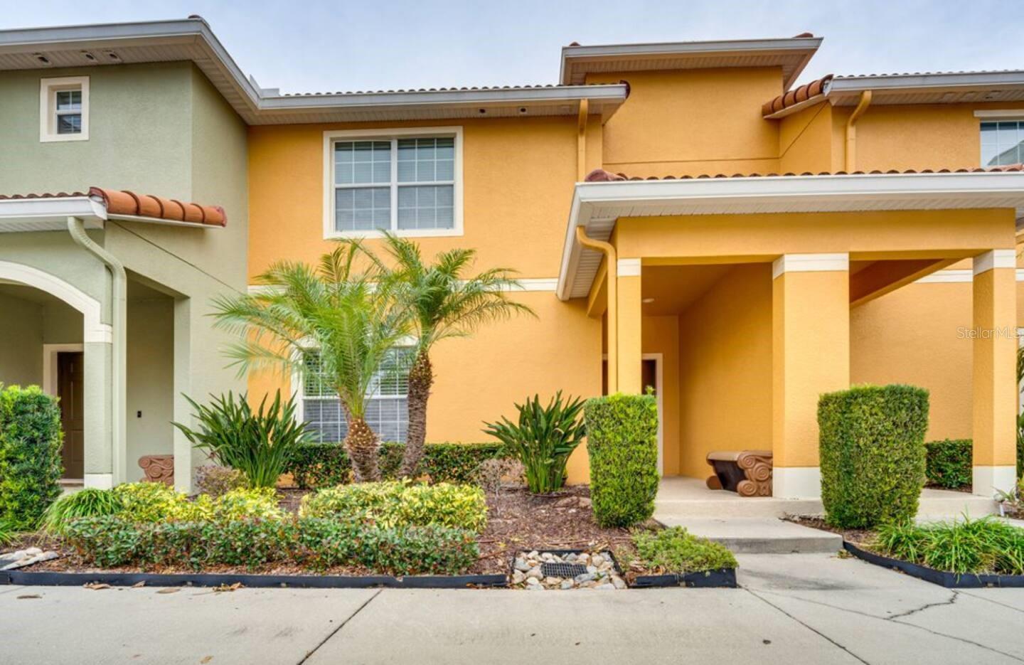 8963 CALIFORNIA PALM RD
