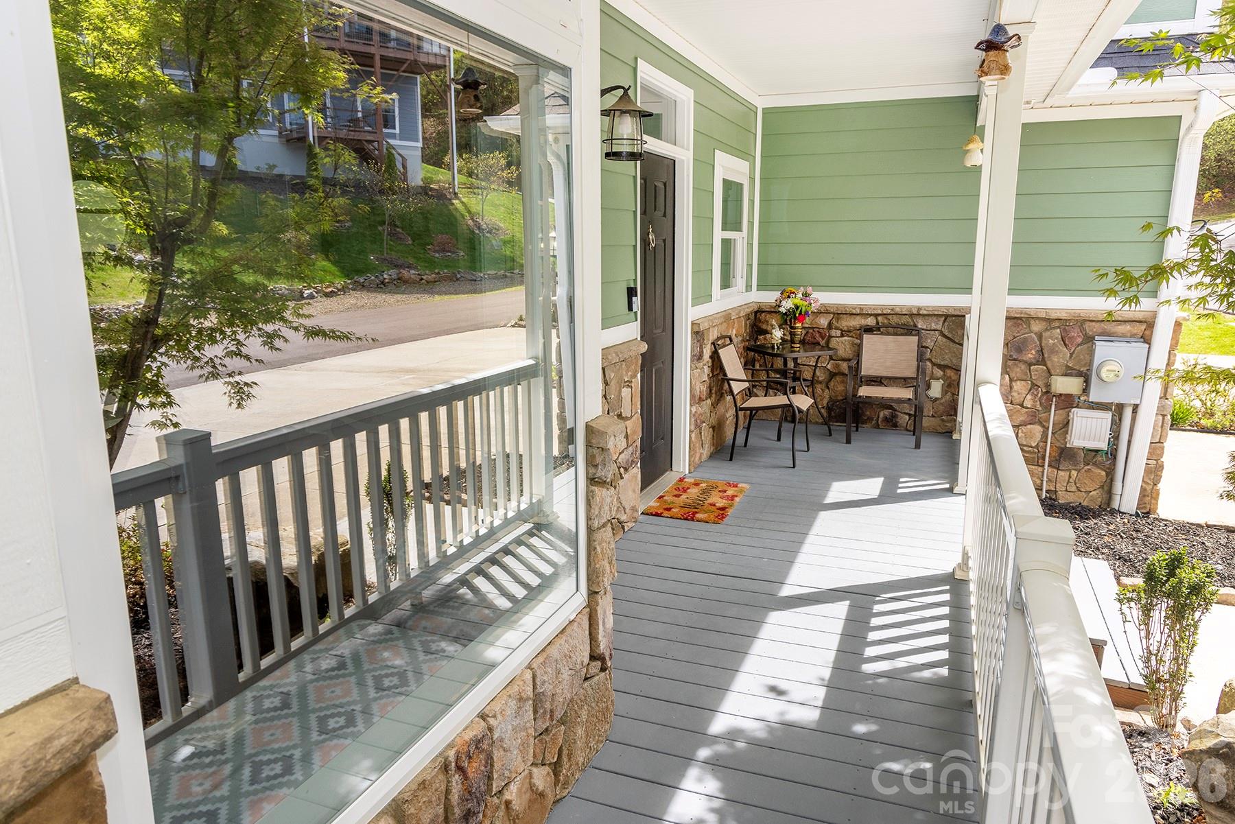 entrance porch - 5 Gemini Heights, Weaverville