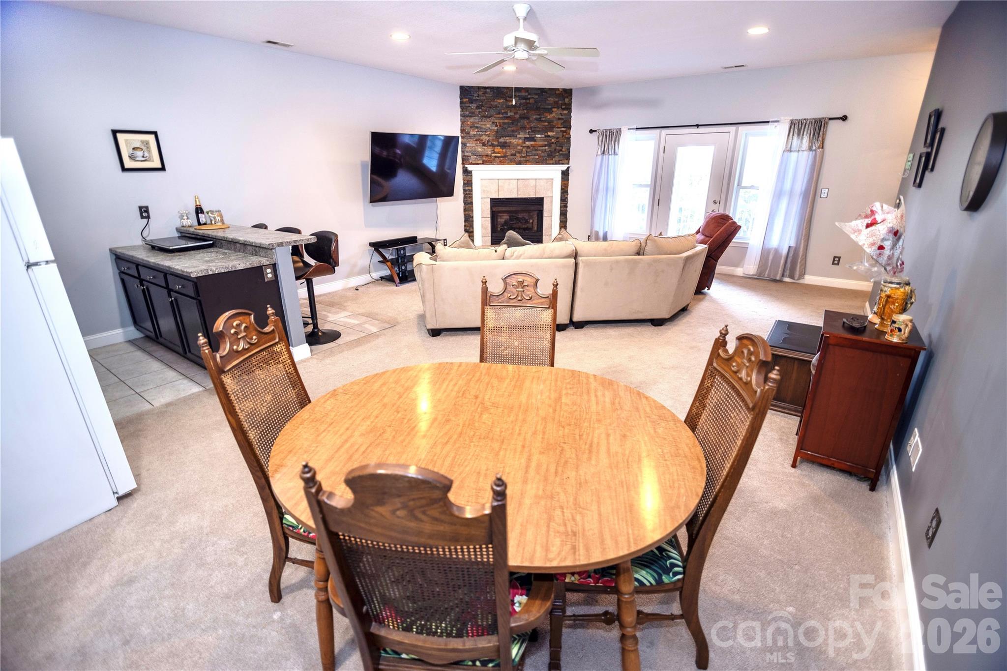 lower family room with kitchenett - 5 Gemini Heights, Weaverville