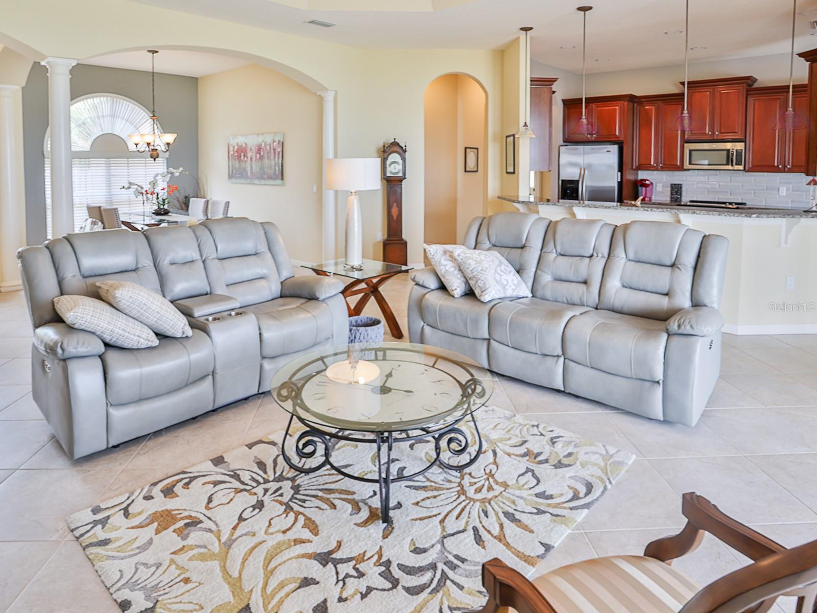 Single Family Residence at 5268 PEBBLE BEACH BLVD, WINTER HAVEN, photo 14 of 75